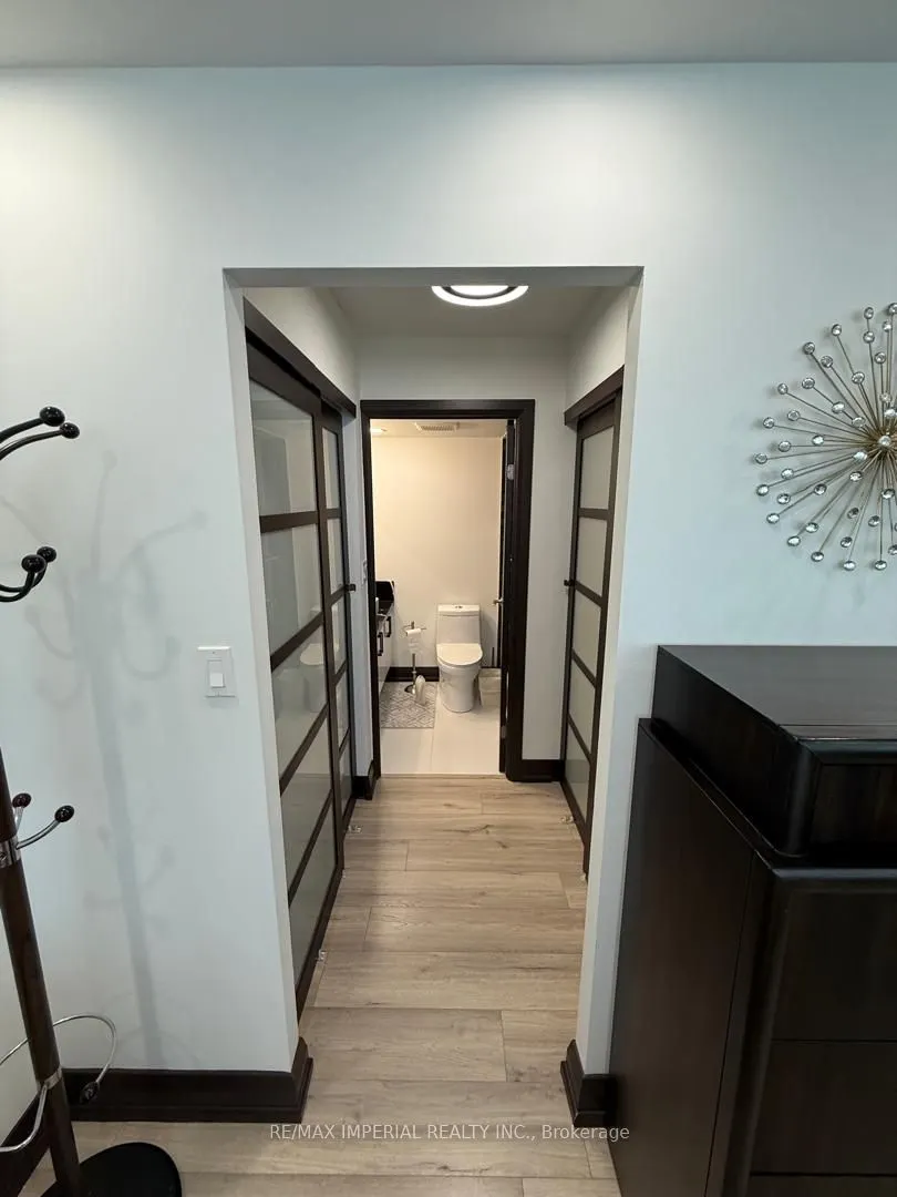 5785 Yonge Street, #PH503