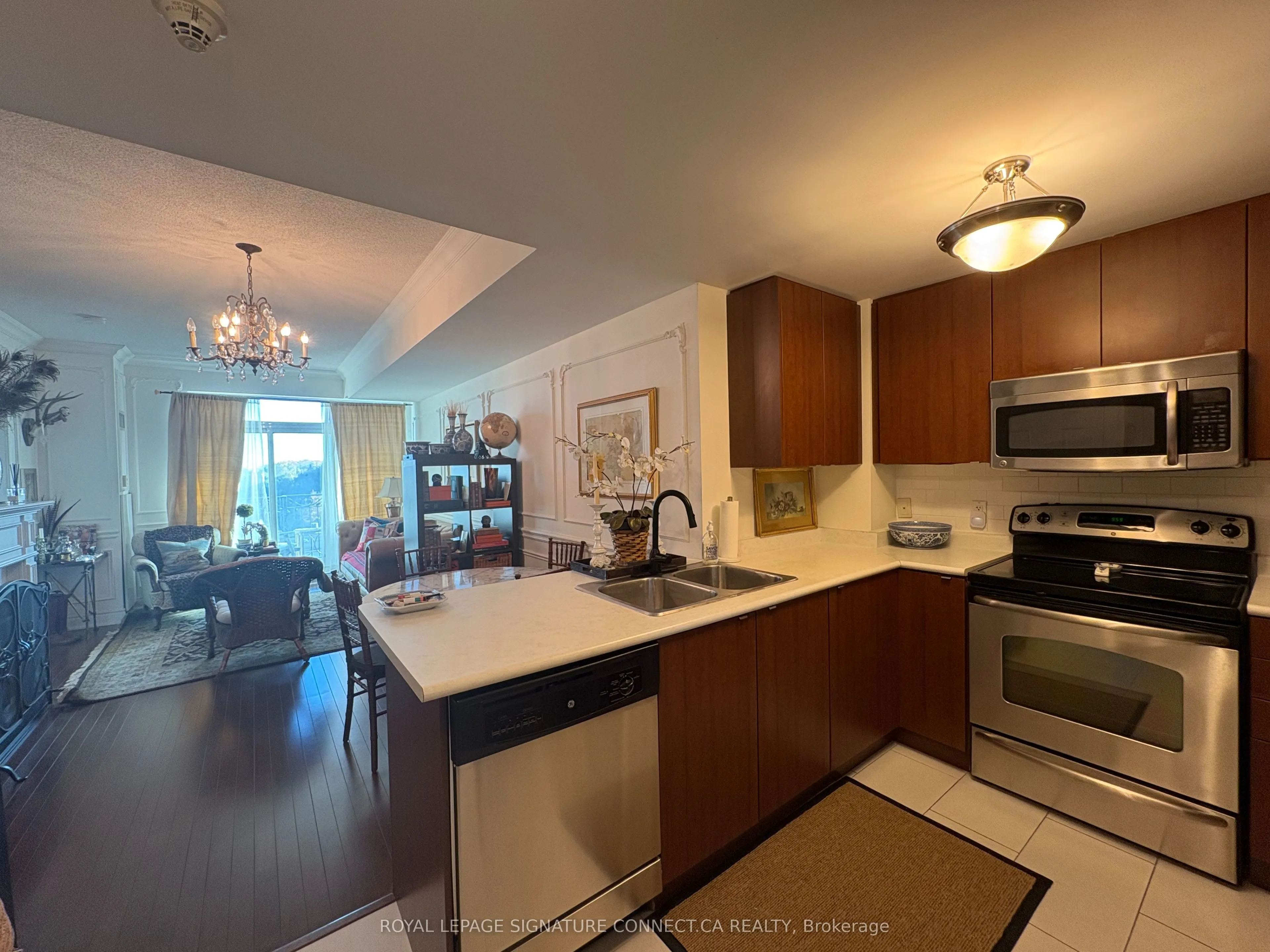 650 Mount Pleasant Road, #506