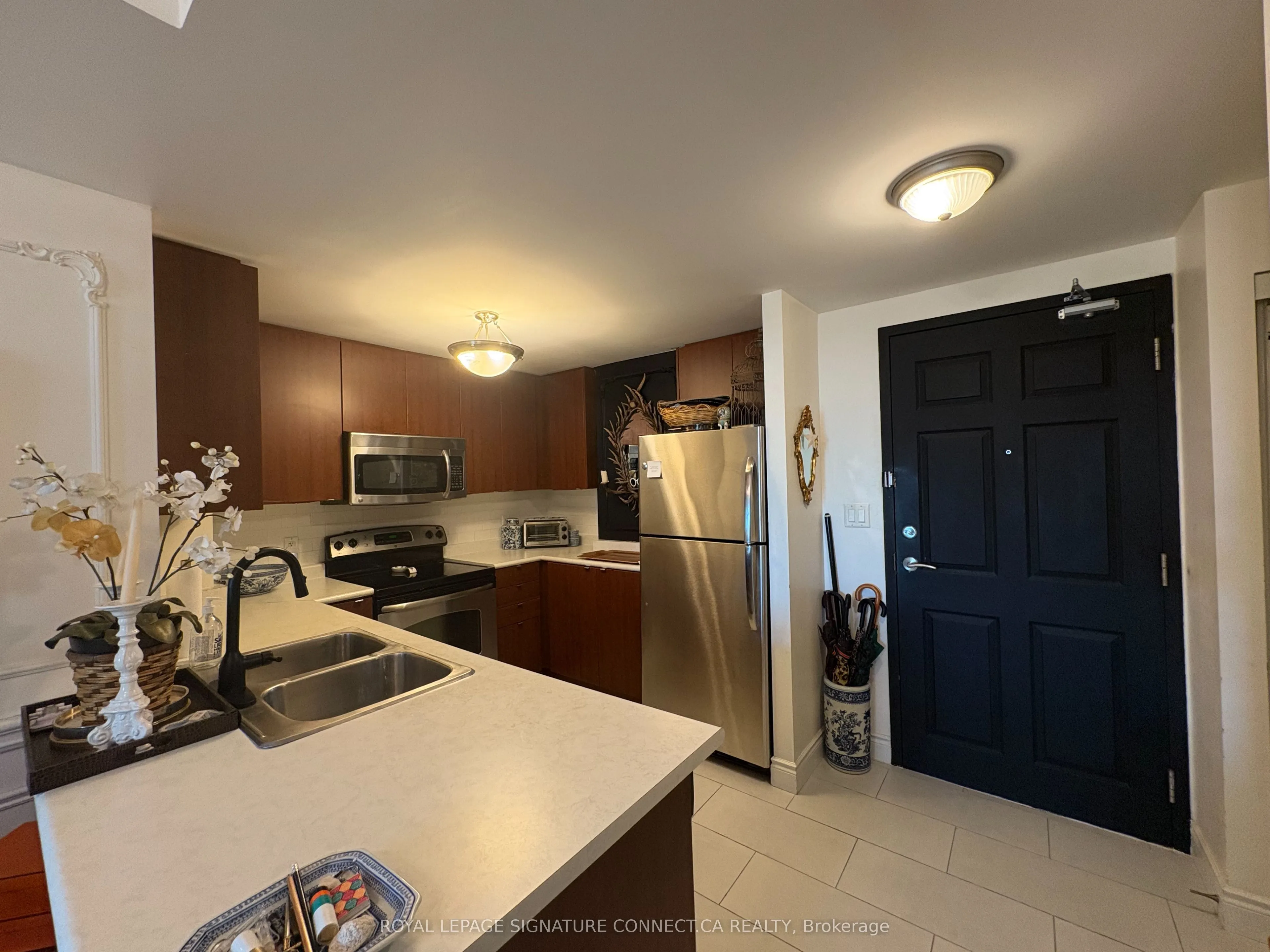 650 Mount Pleasant Road, #506