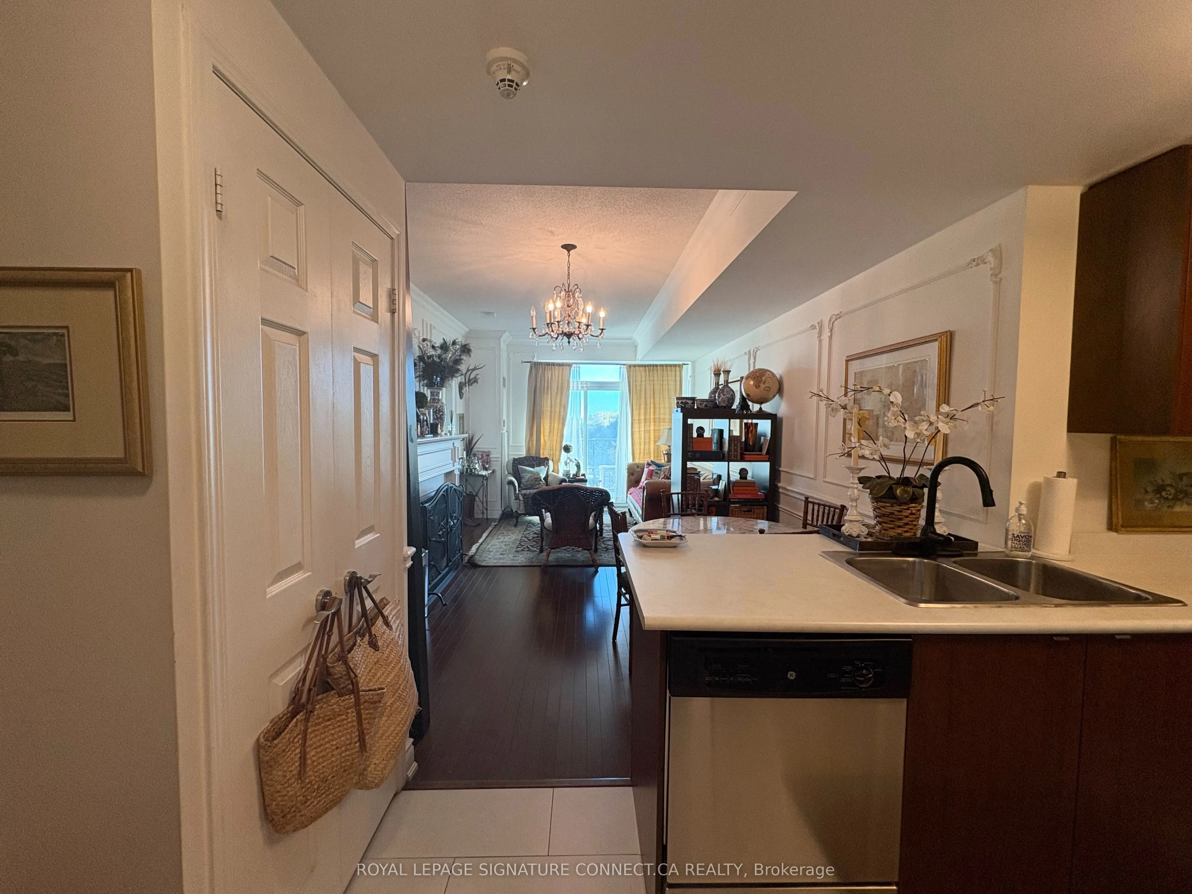 650 Mount Pleasant Road, #506