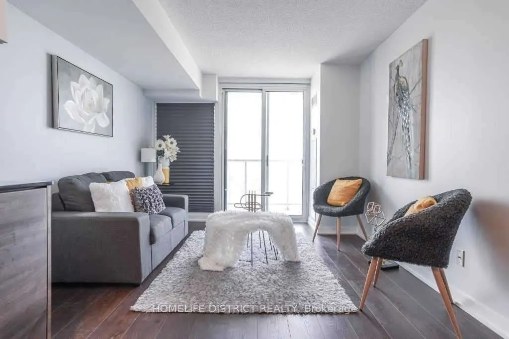 72 Esther Shiner Boulevard, #1810