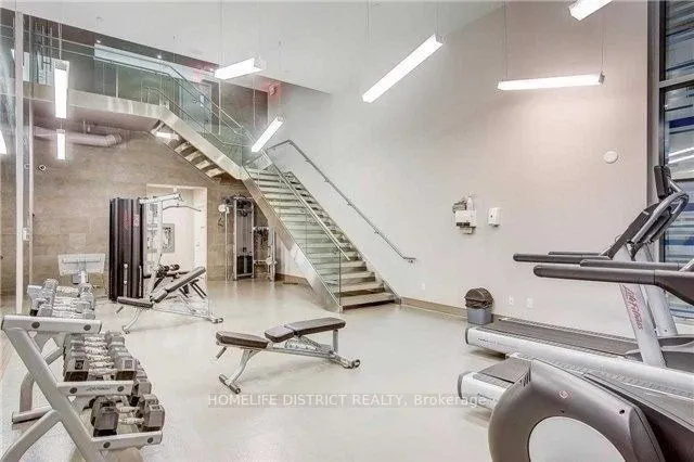 72 Esther Shiner Boulevard, #1810