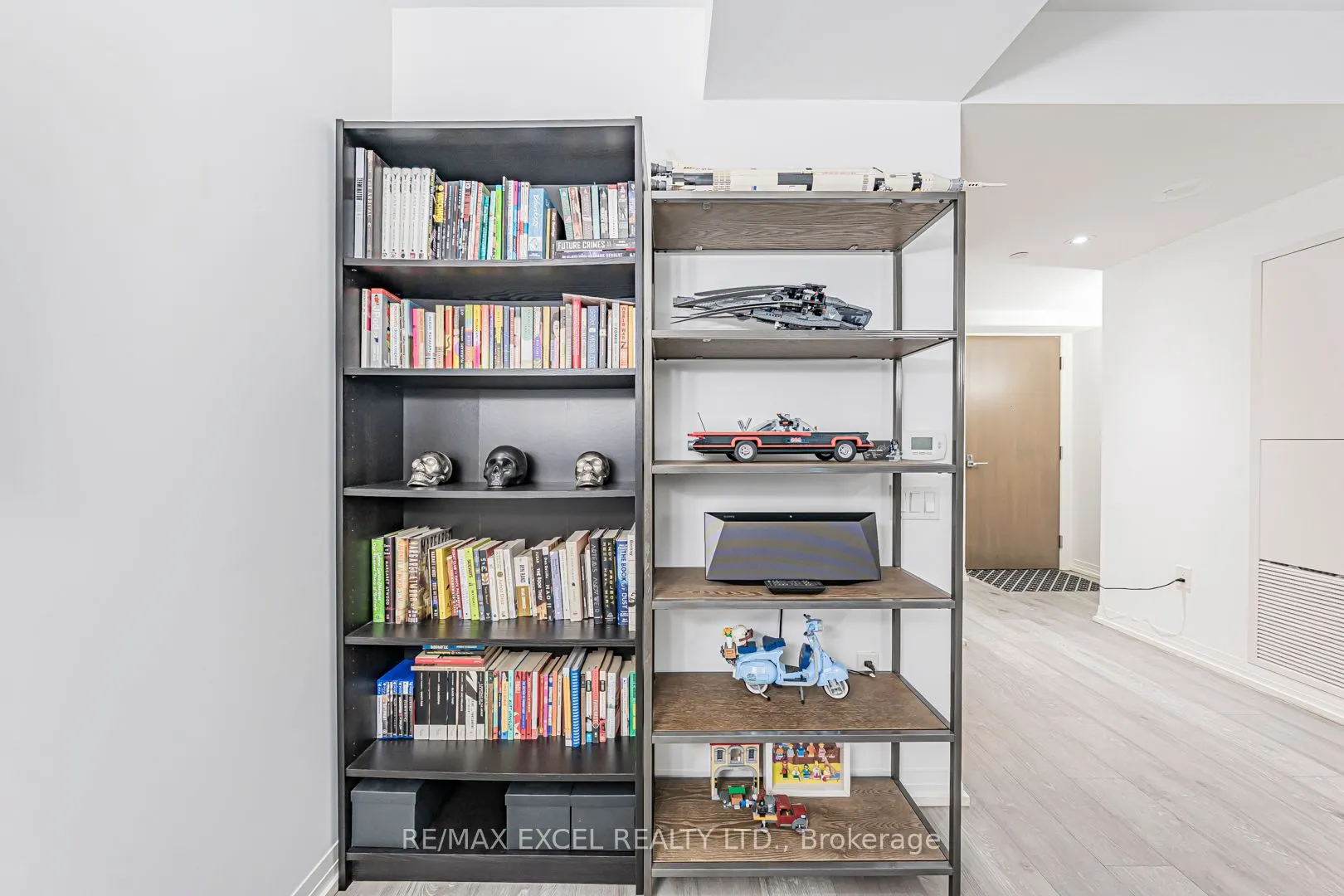 251 Javis St Street W, #740