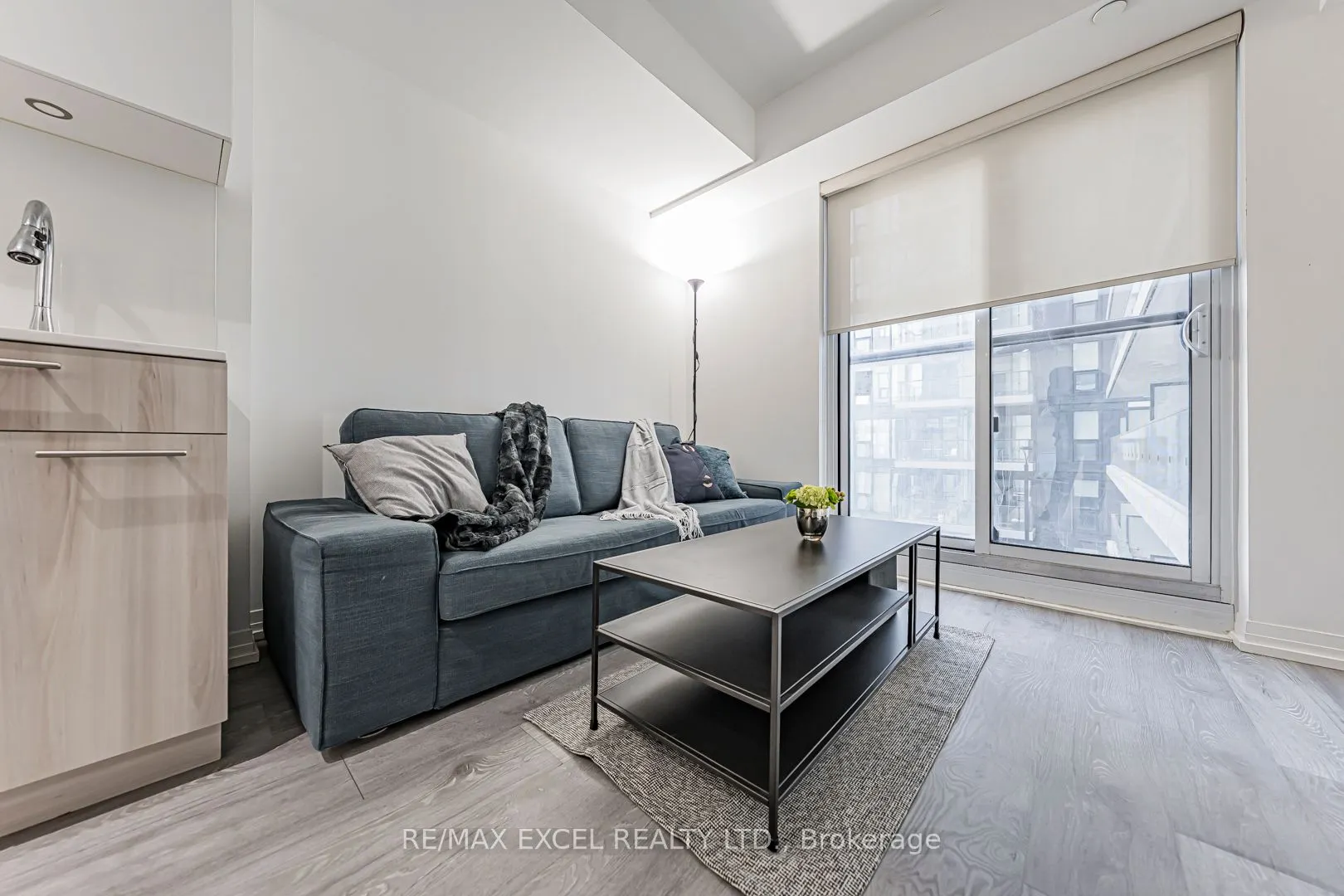 251 Javis St Street W, #740