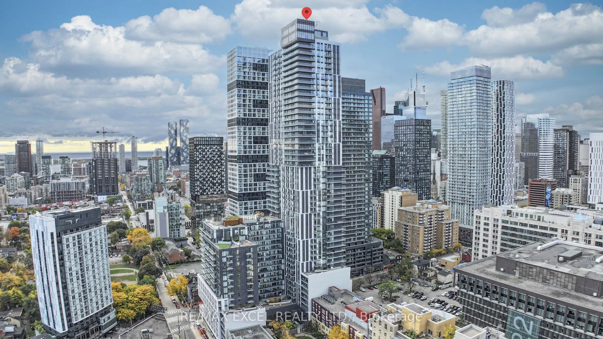 251 Javis St Street W, #740