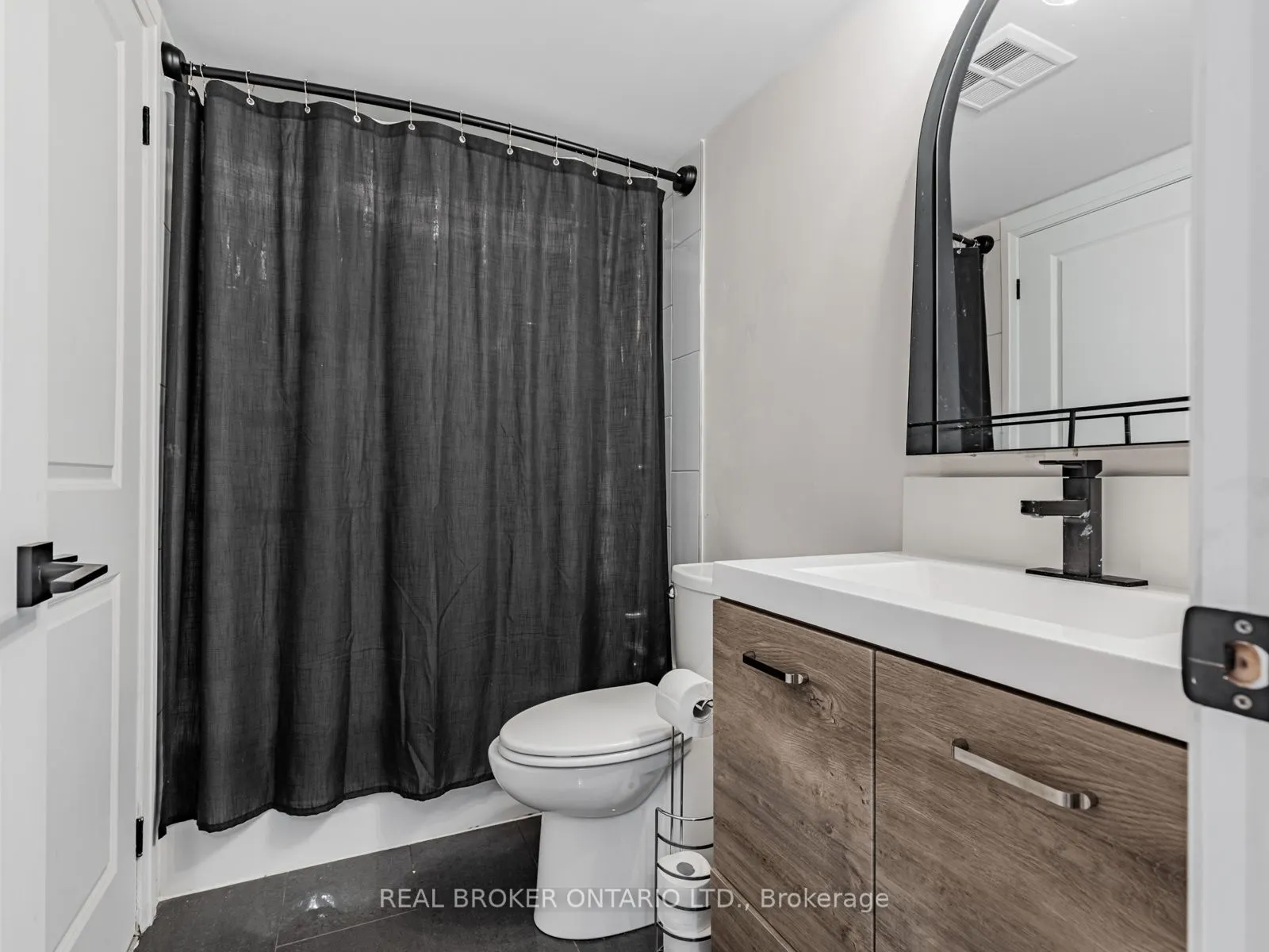 5 Everson Drive, #822