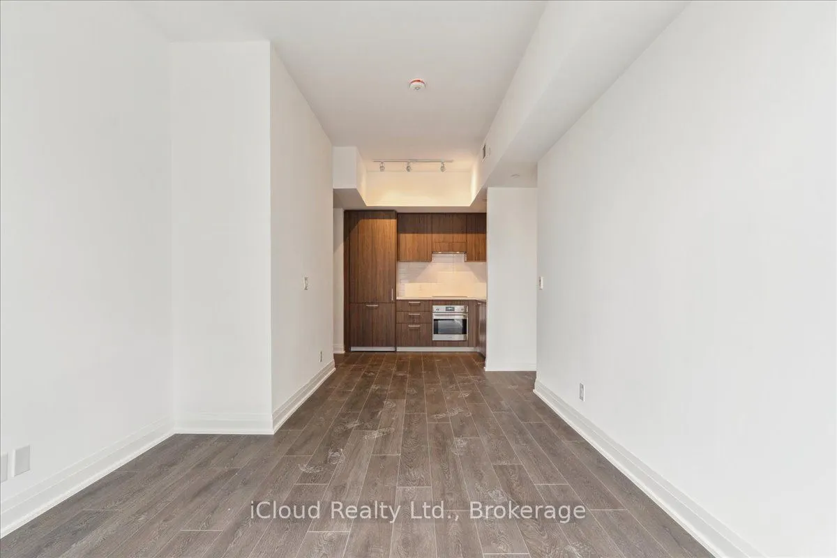 33 Frederick Todd Way, #1012