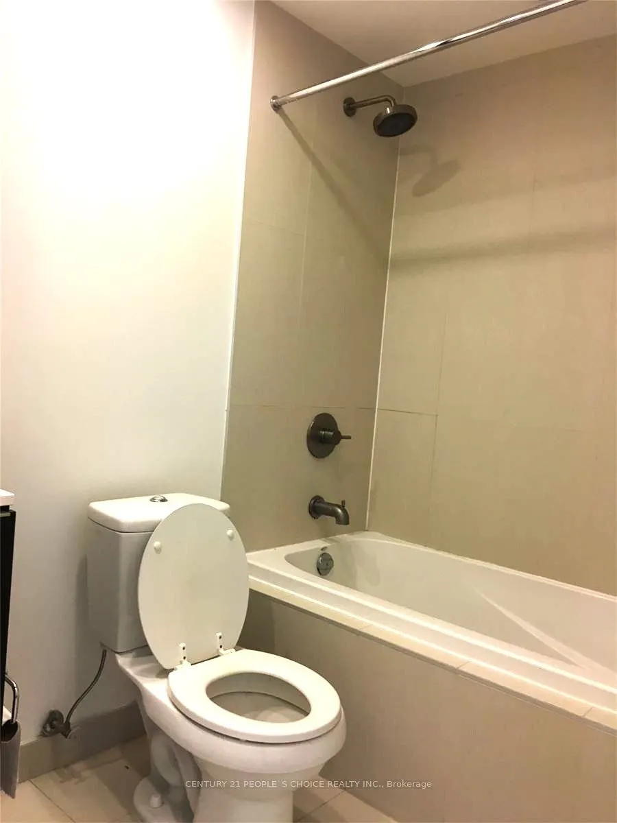 170 Sumach Street, #521