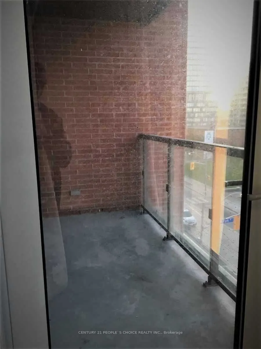 170 Sumach Street, #521