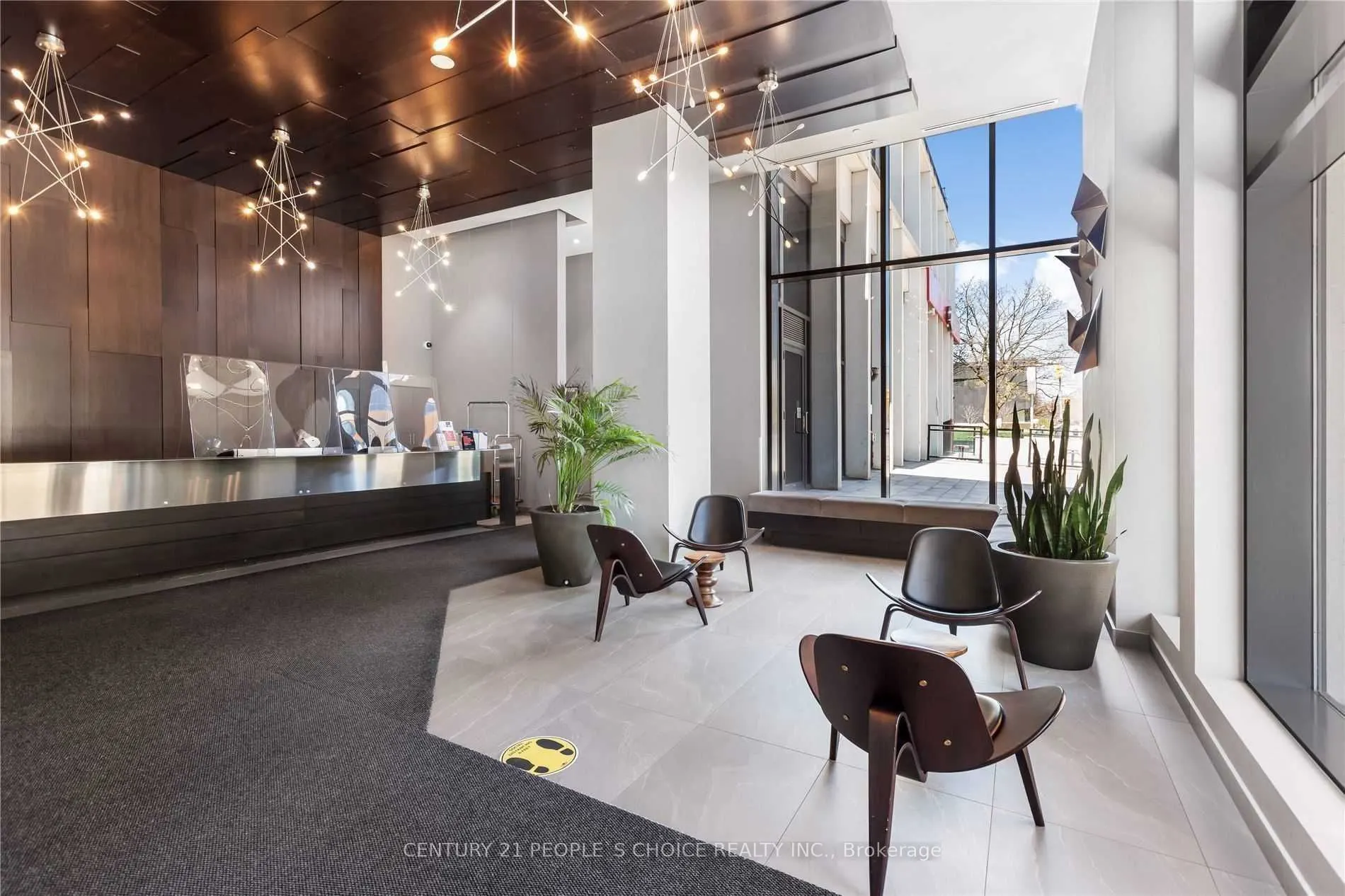 170 Sumach Street, #521