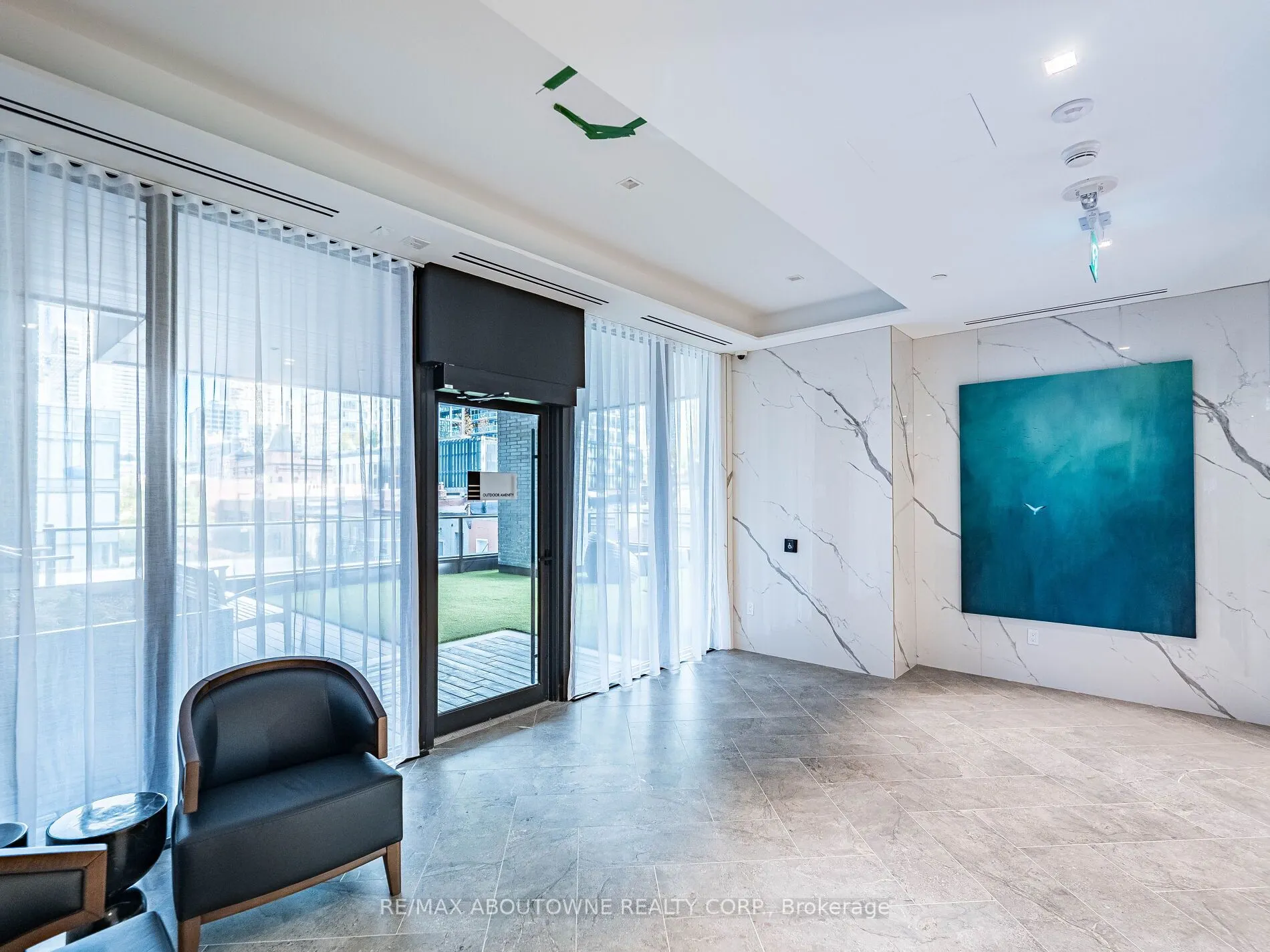 8 Wellesley Street, #1116