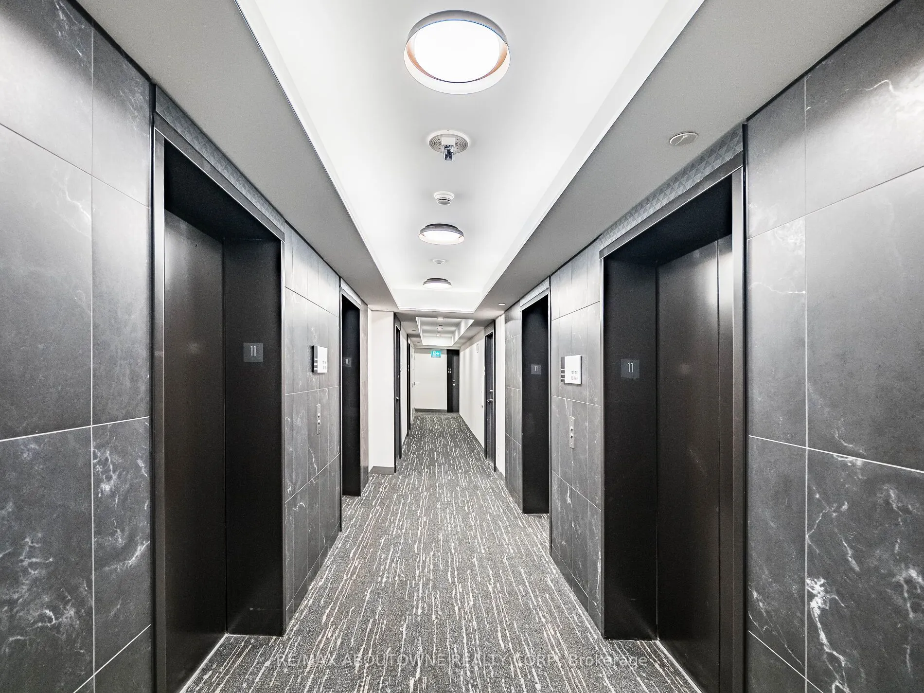 8 Wellesley Street, #1116