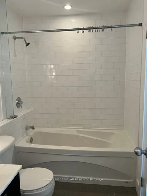 637 Lake Shore Boulevard W, #611