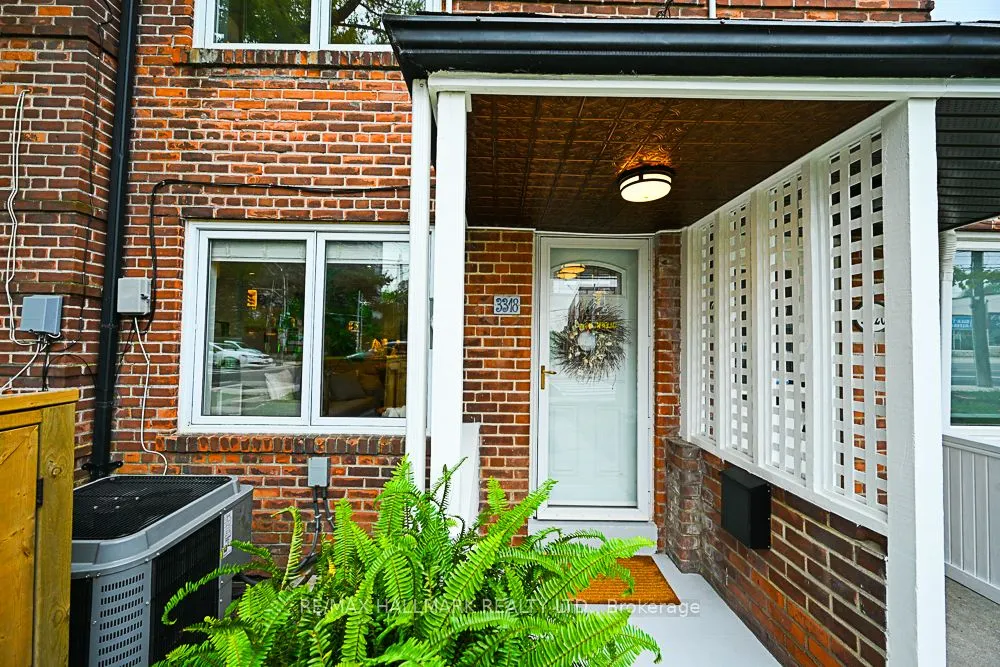 3318 Bathurst Street