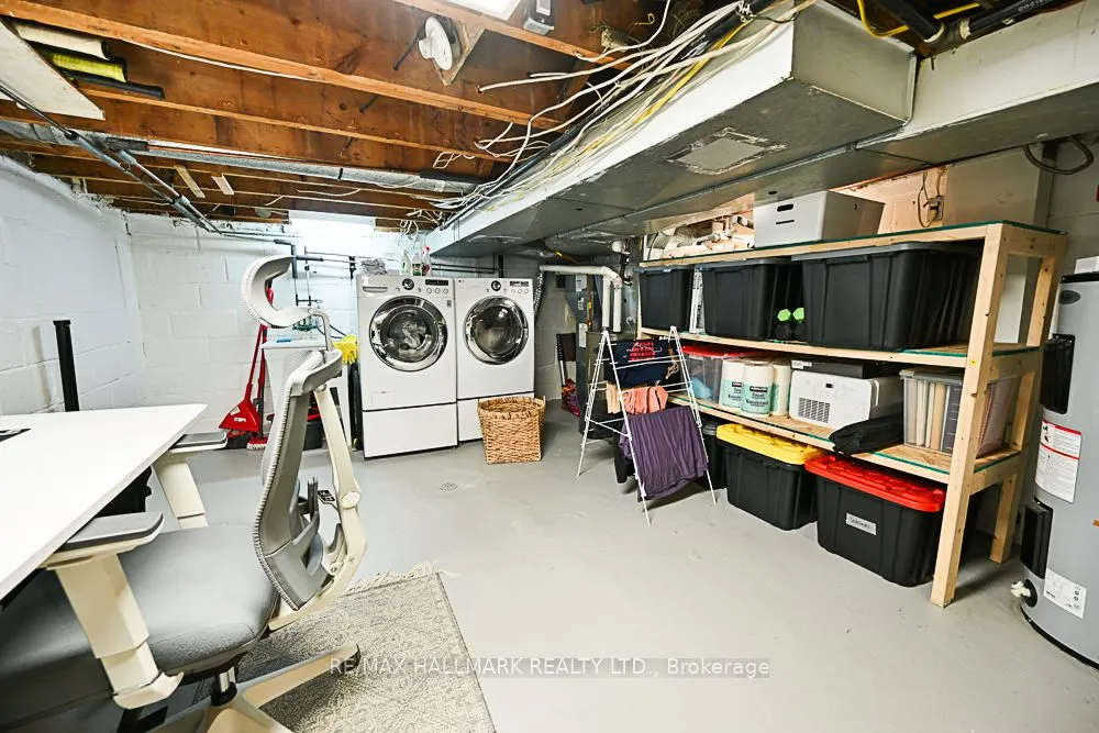 3318 Bathurst Street