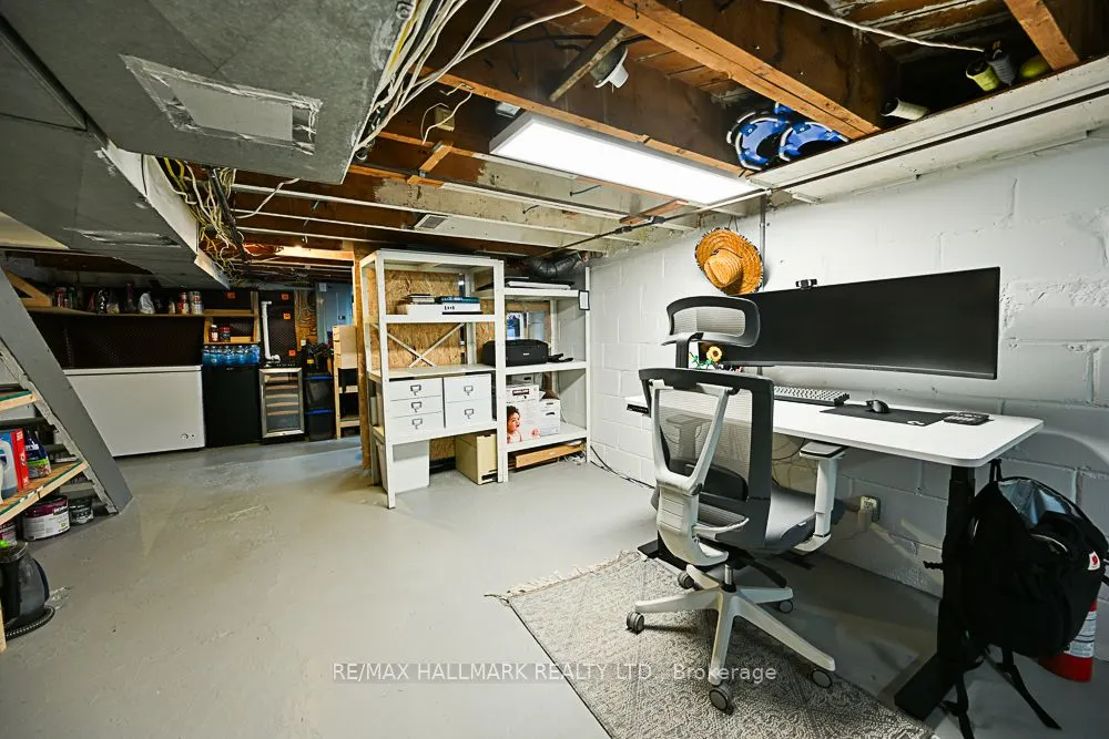 3318 Bathurst Street