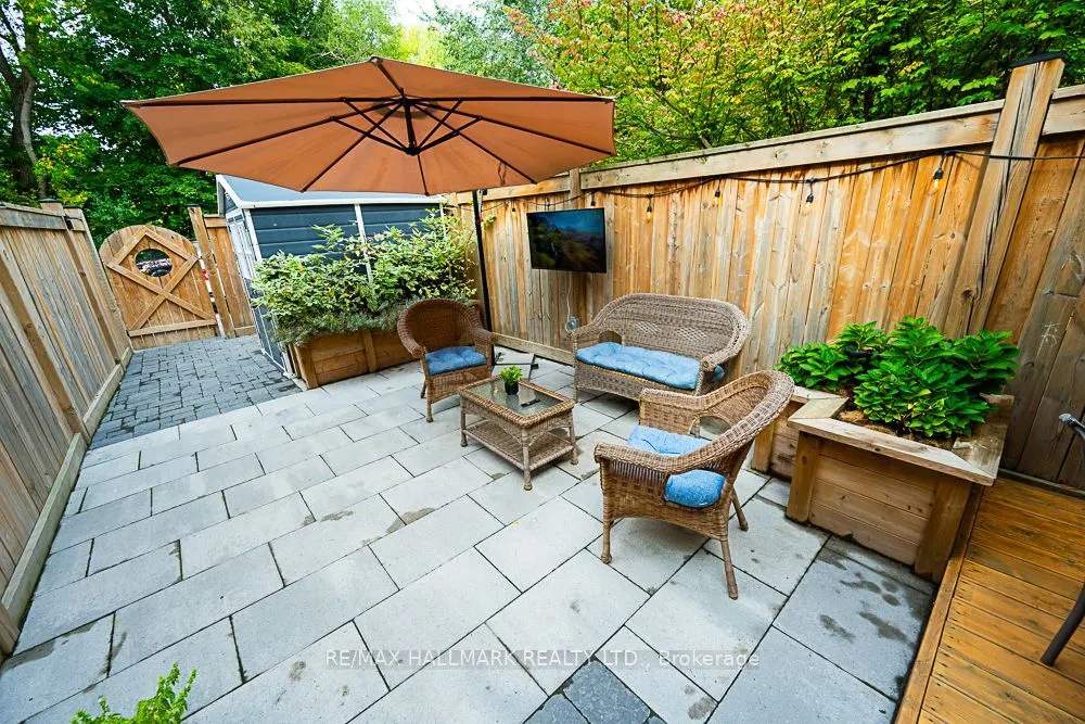 3318 Bathurst Street