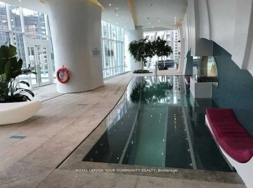 1 Bloor Street E, #5409F