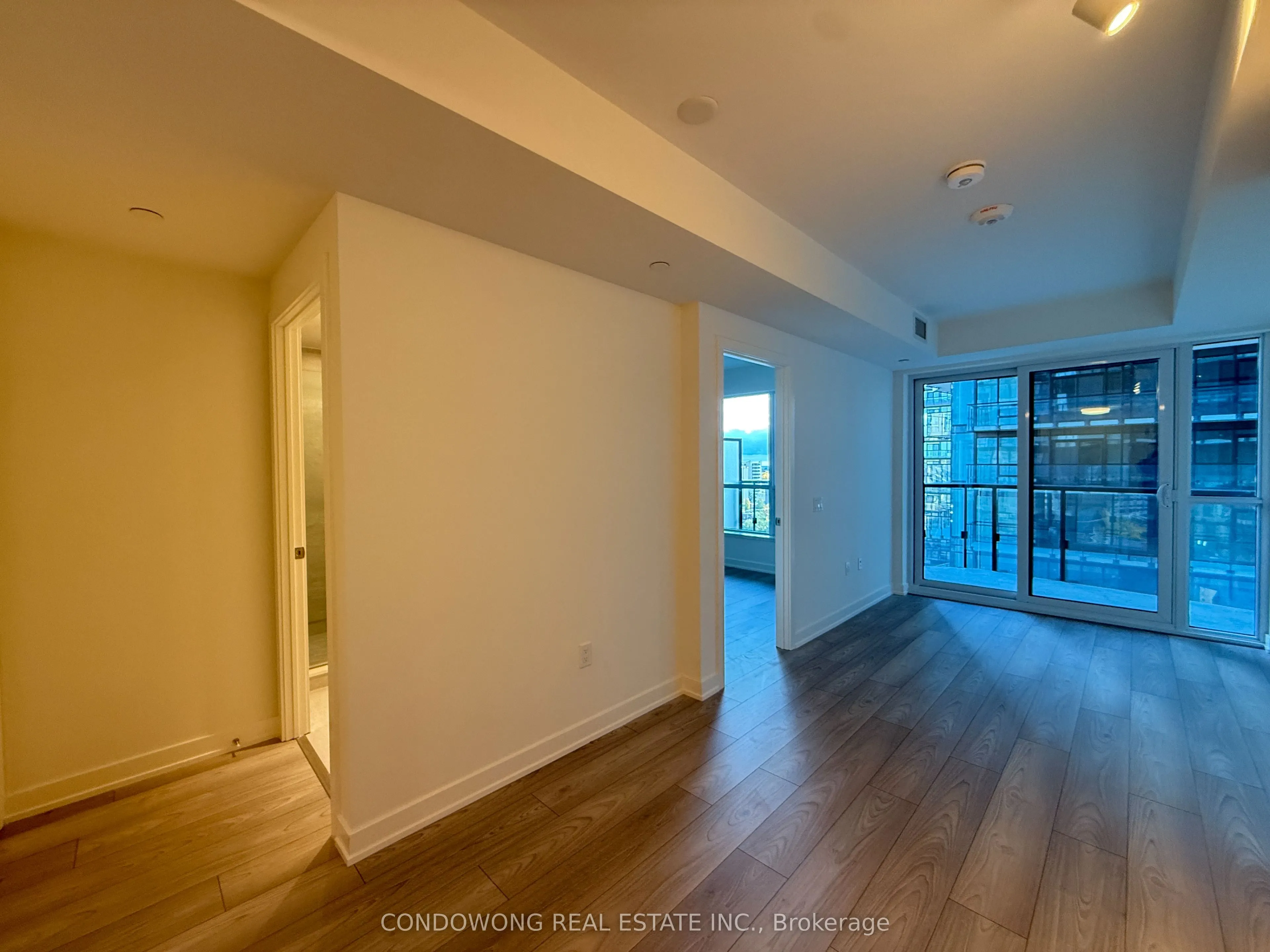 120 Broadway Avenue, #1106