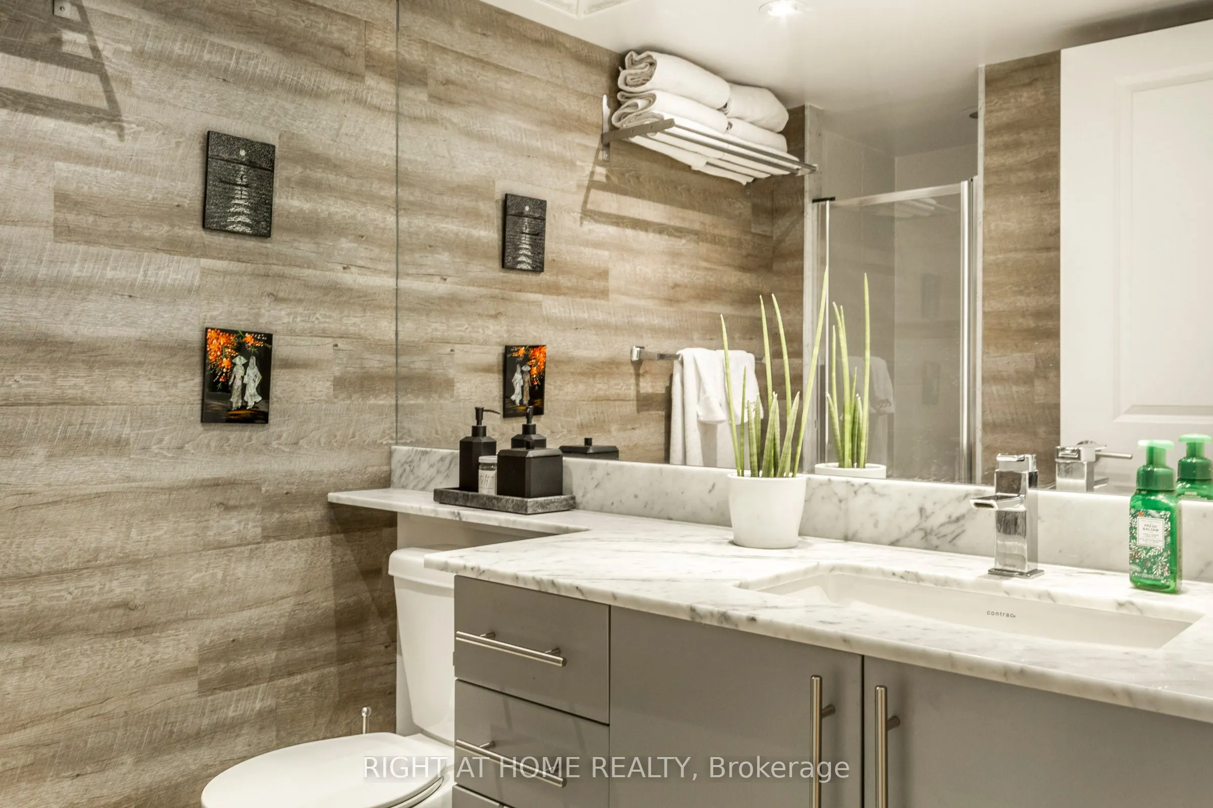 125 Western Battery Road W, #214