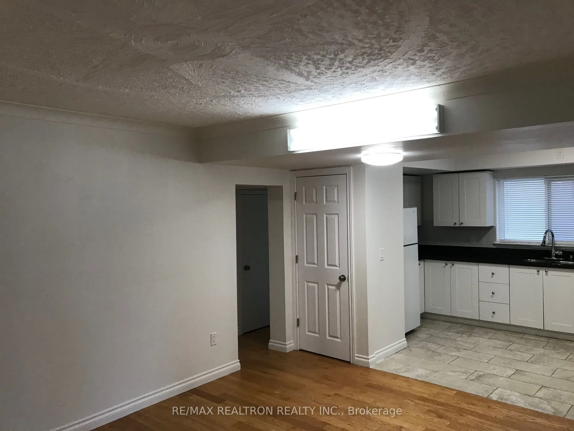 60 Finch Avenue E, #Front