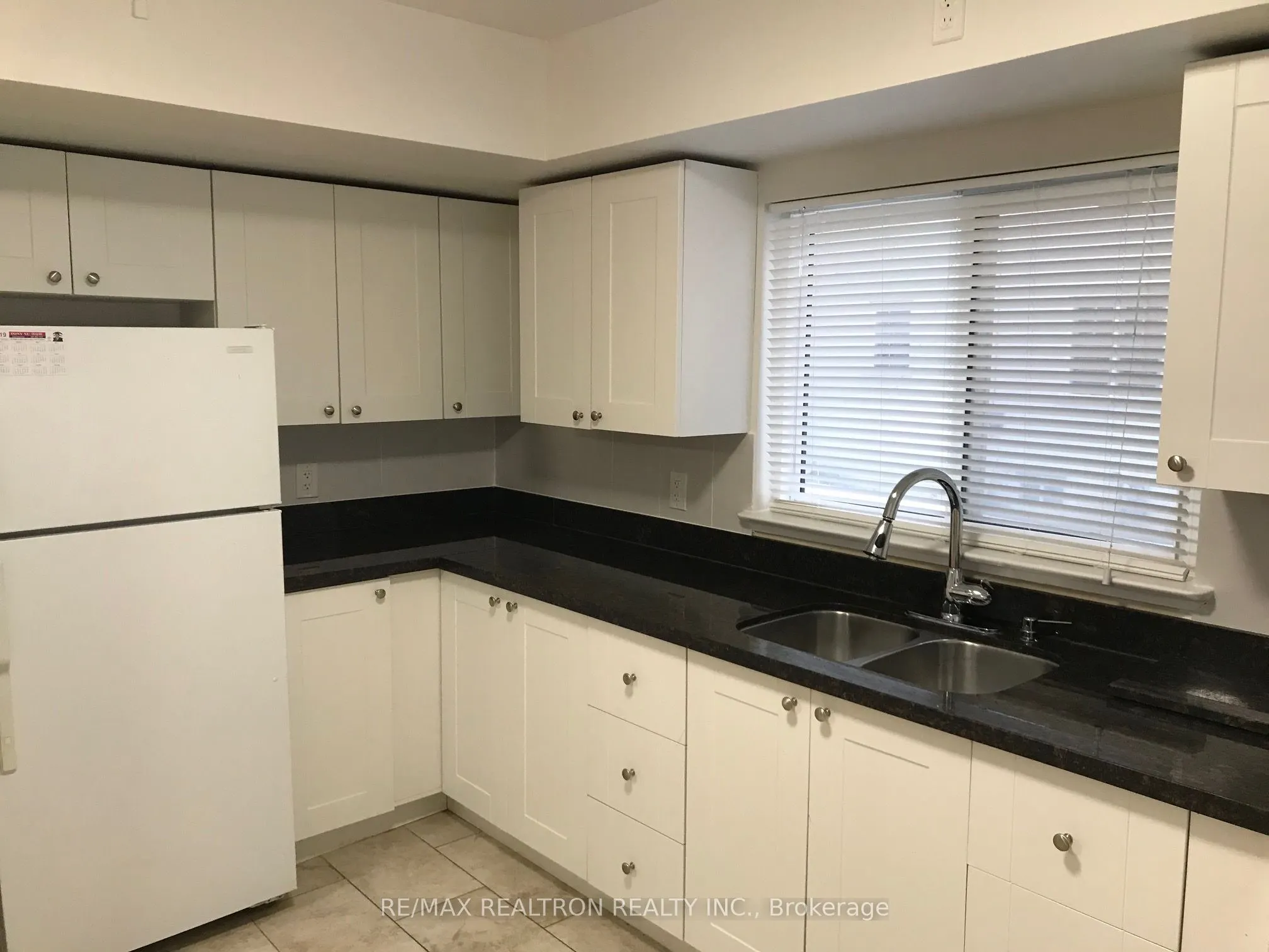 60 Finch Avenue E, #Front