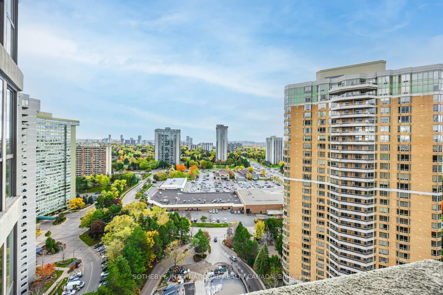 85 Skymark Drive, #2503