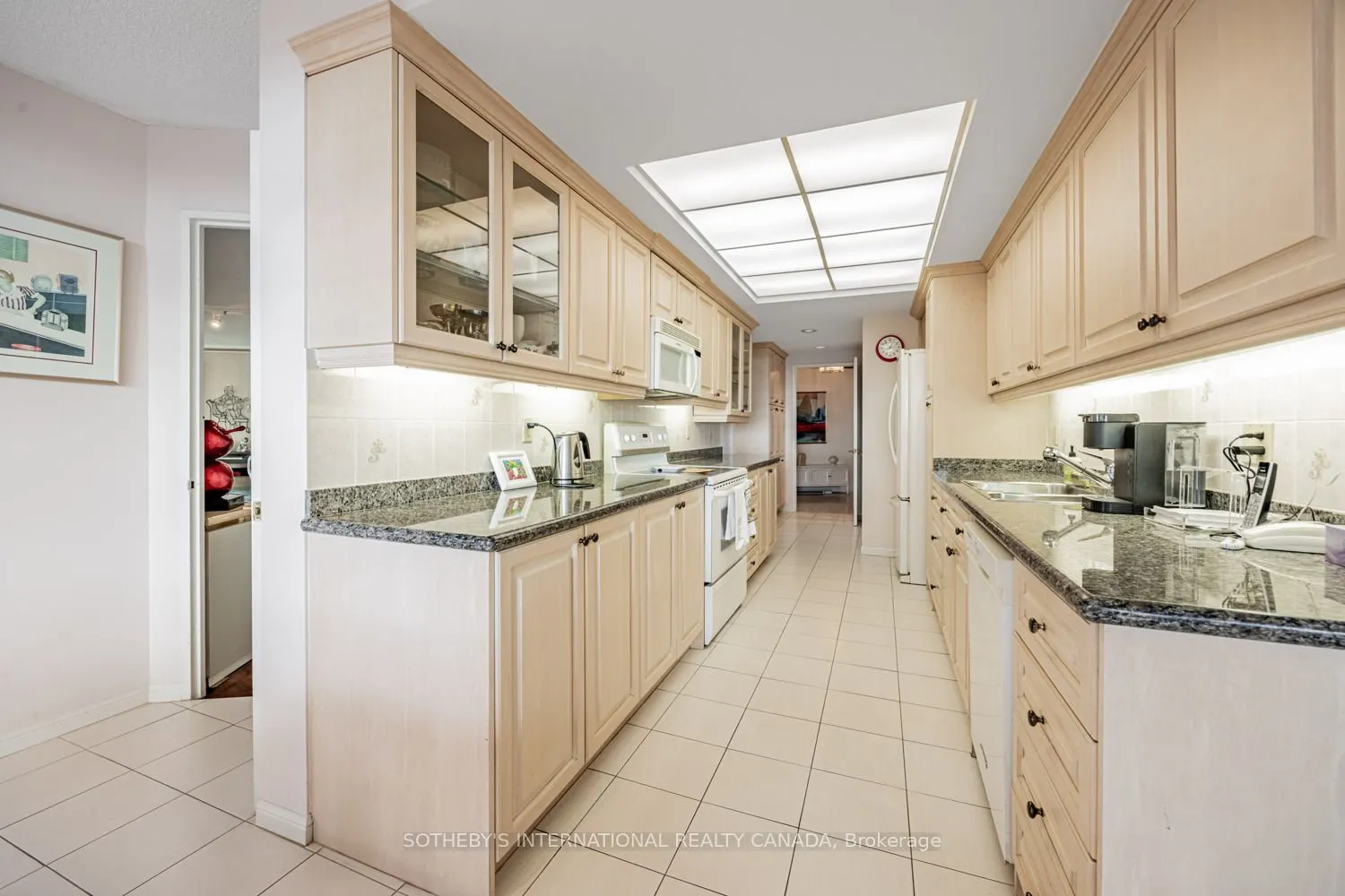 85 Skymark Drive, #2503