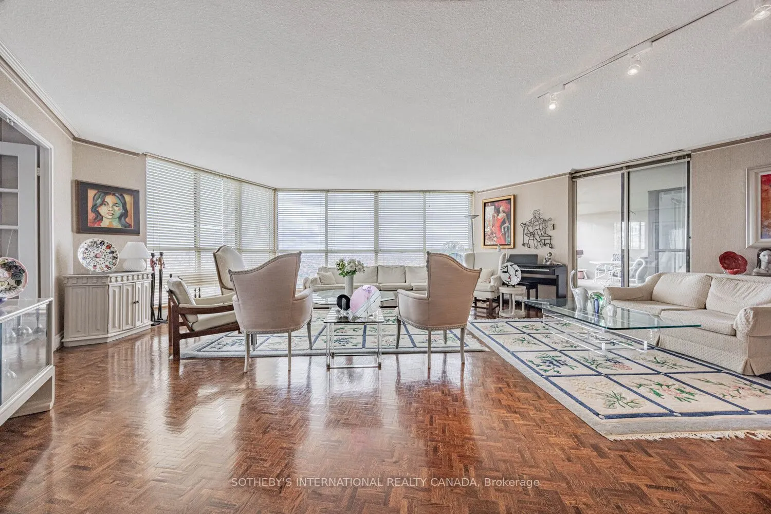 85 Skymark Drive, #2503