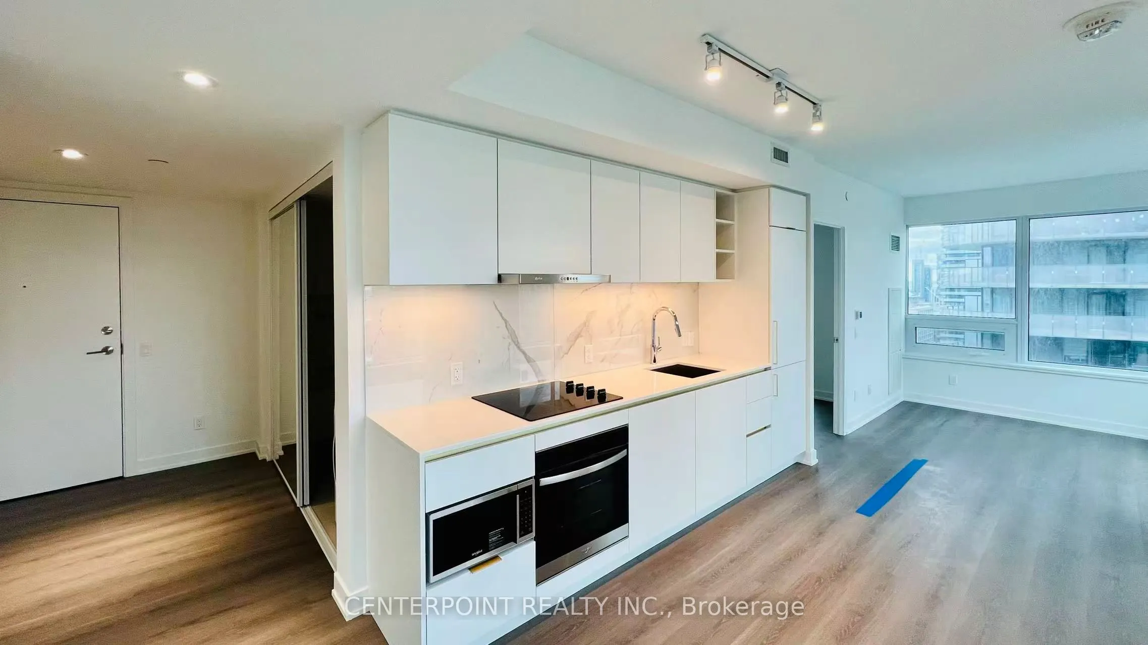 8 Wellesley Street W, #2916