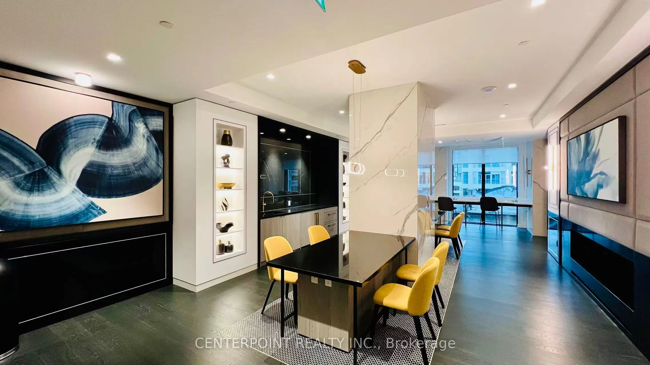 8 Wellesley Street W, #2916