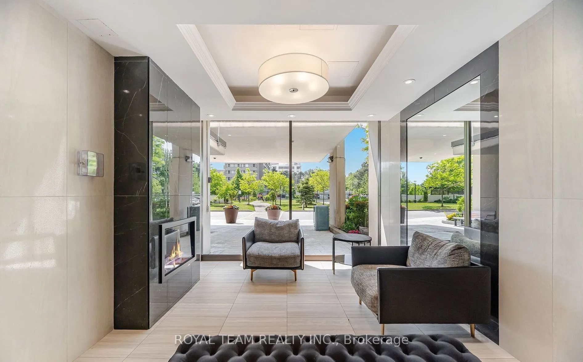 735 Don Mills Road, #201