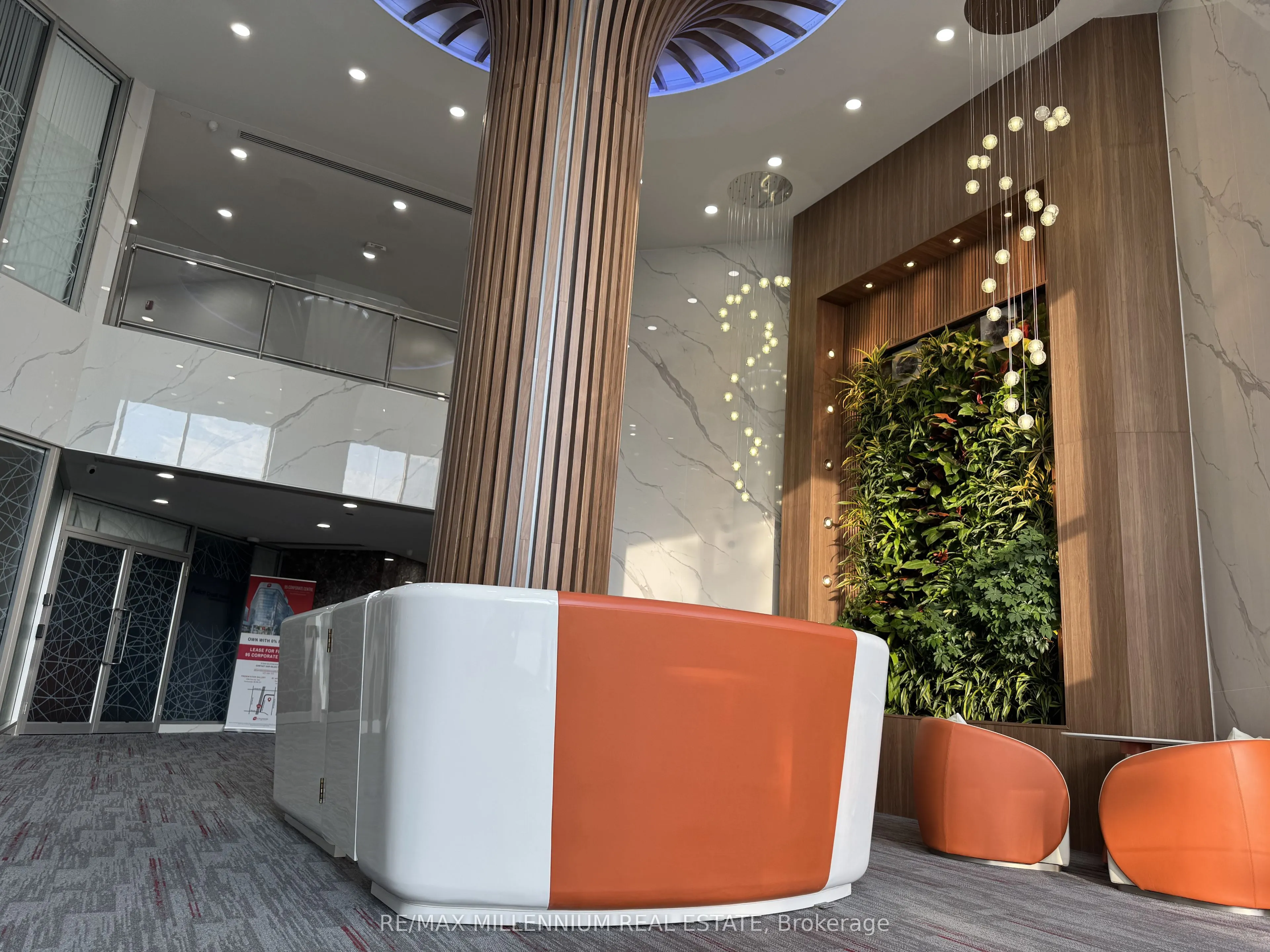 105 Gordon Baker Road E, #511