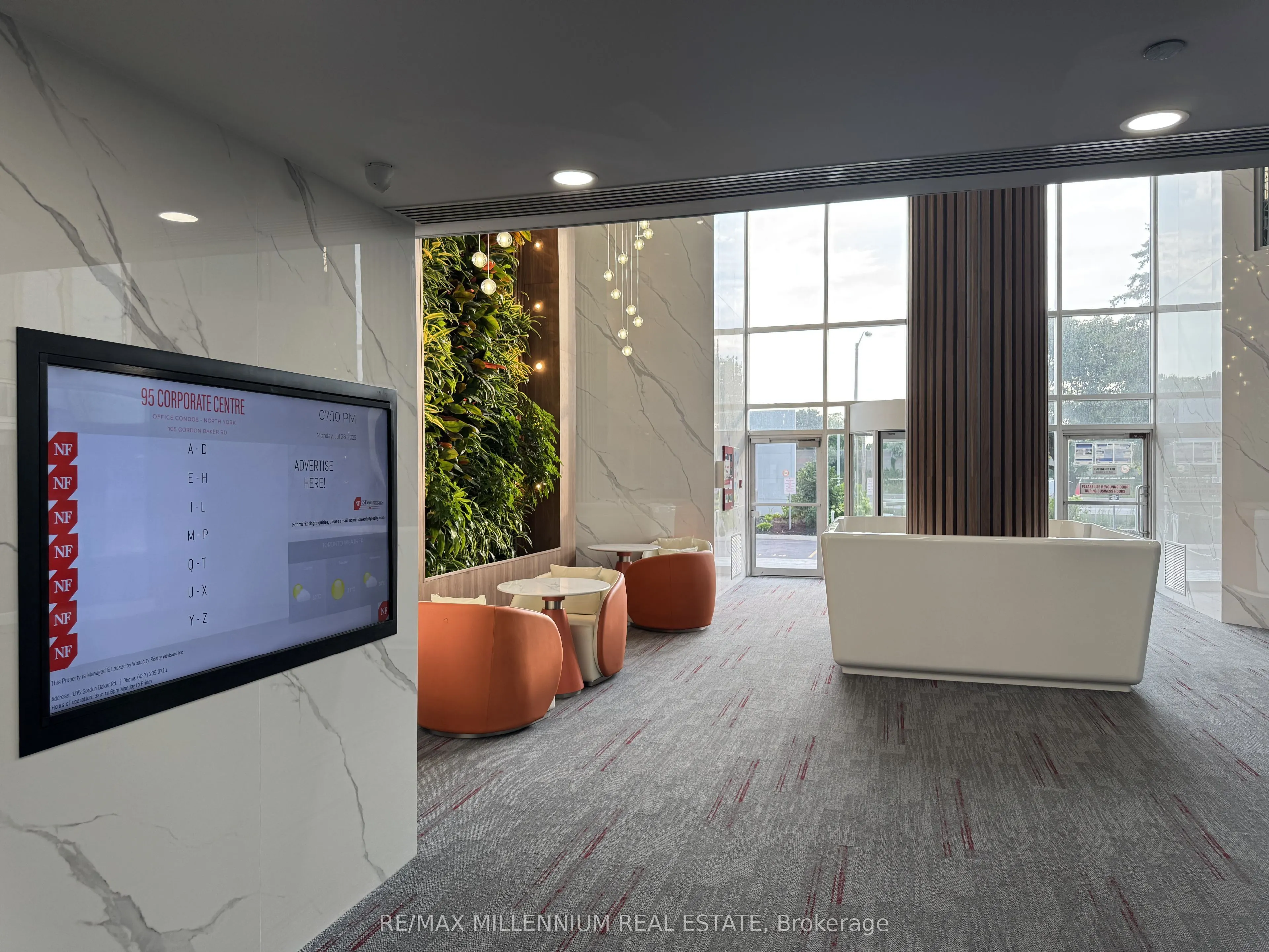 105 Gordon Baker Road E, #511