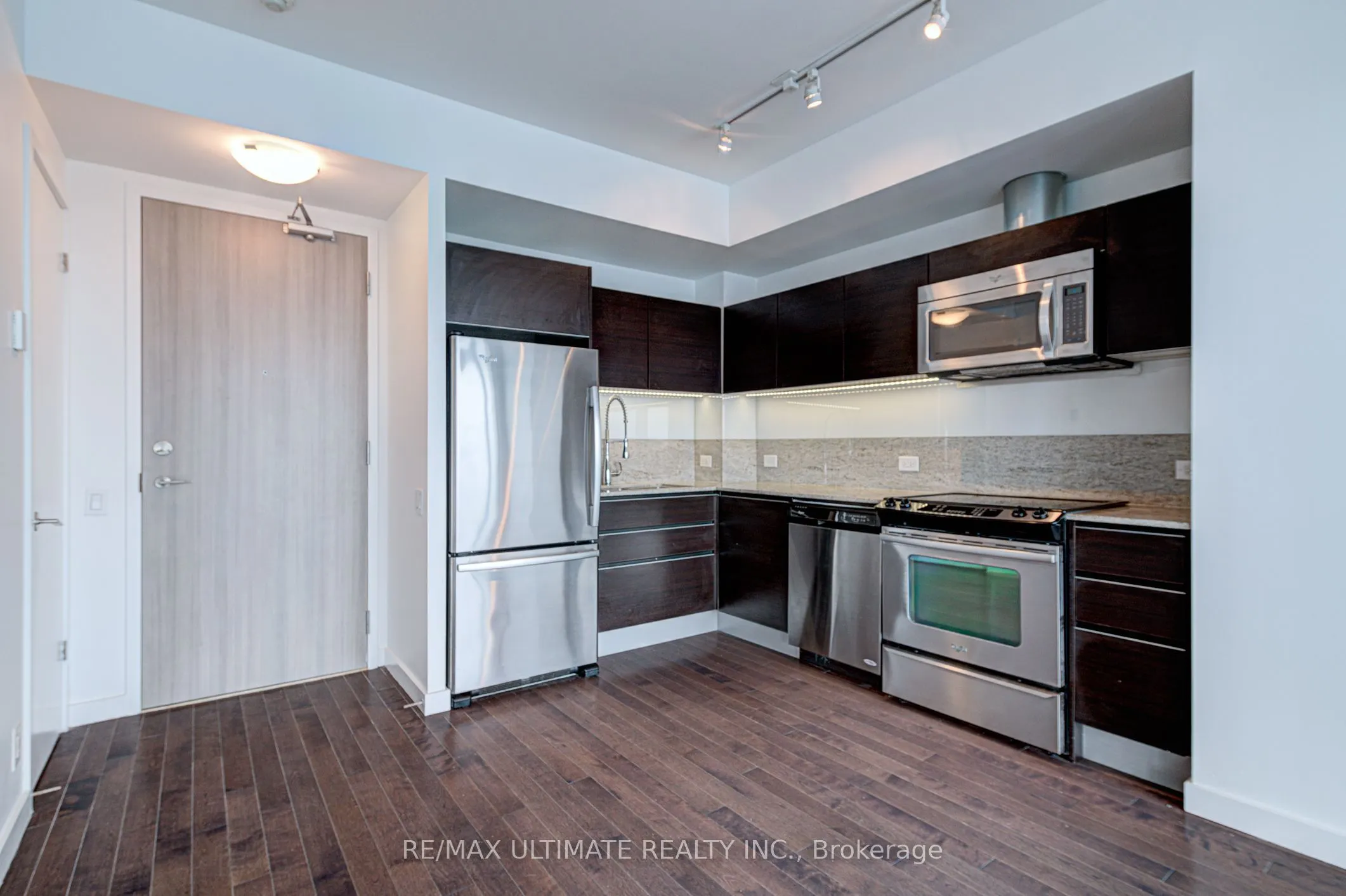 390 Cherry Street, #3003