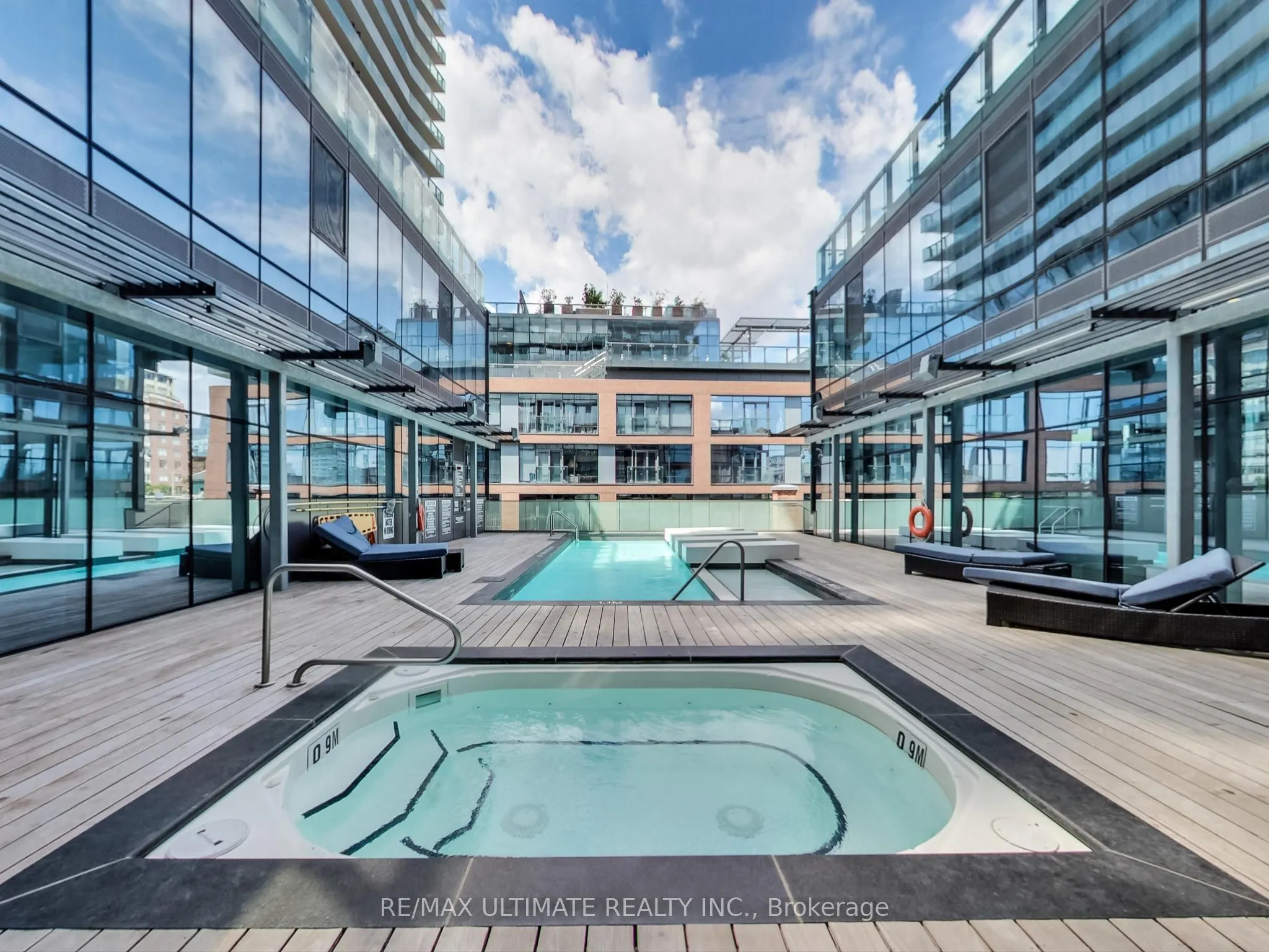 390 Cherry Street, #3003