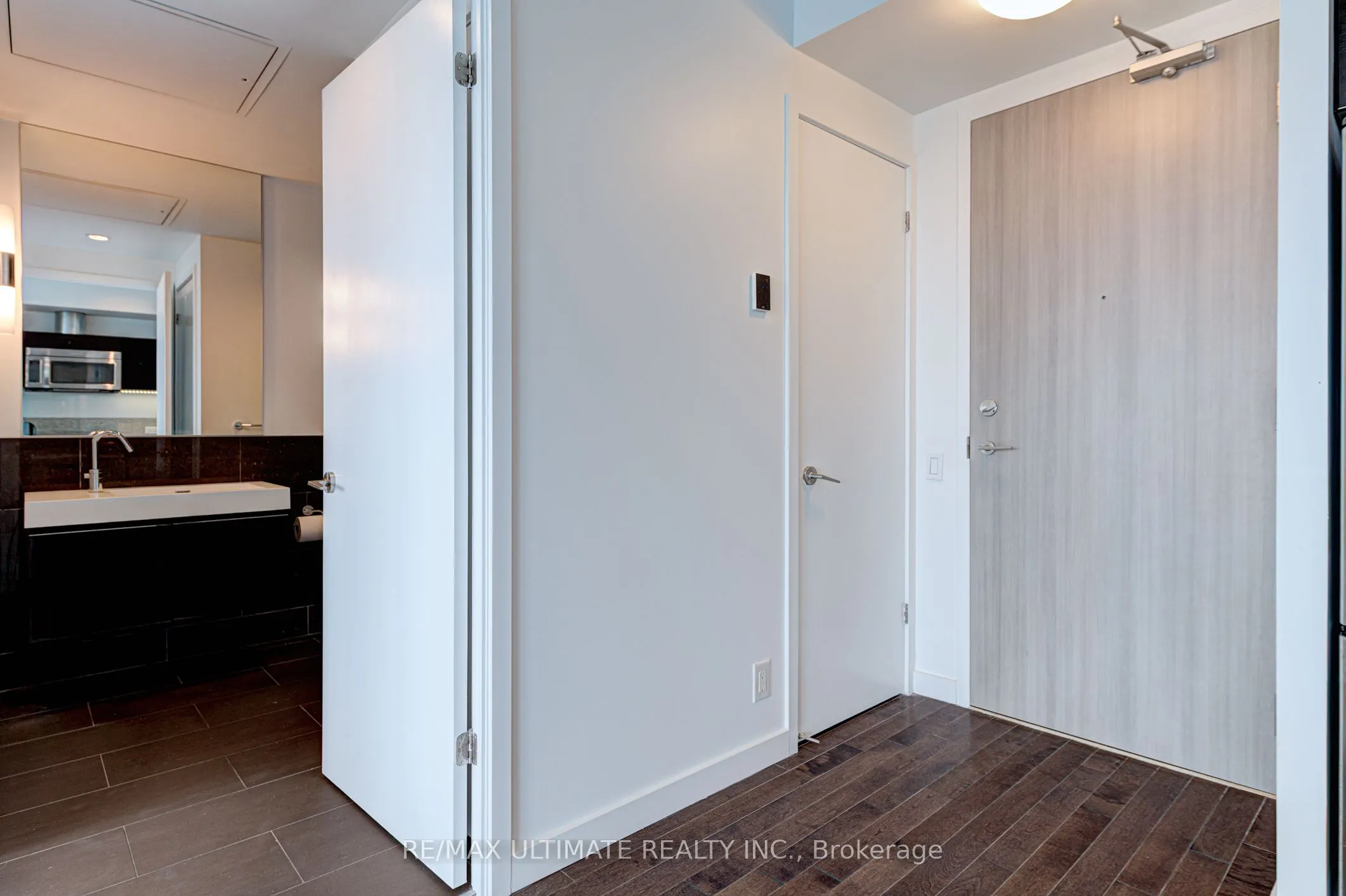 390 Cherry Street, #3003