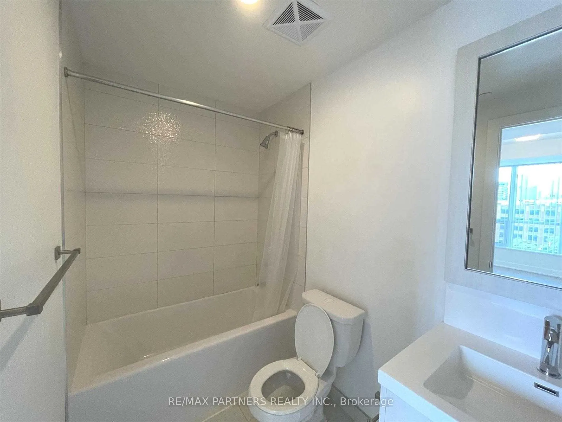 38 Cameron Street, #716