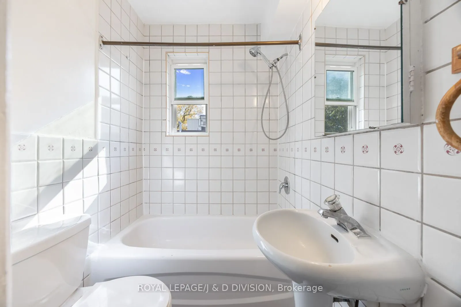 351 Melrose Avenue, #2