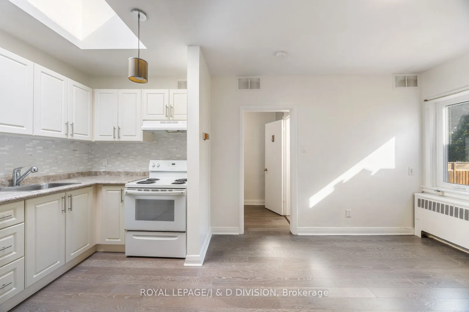 351 Melrose Avenue, #2