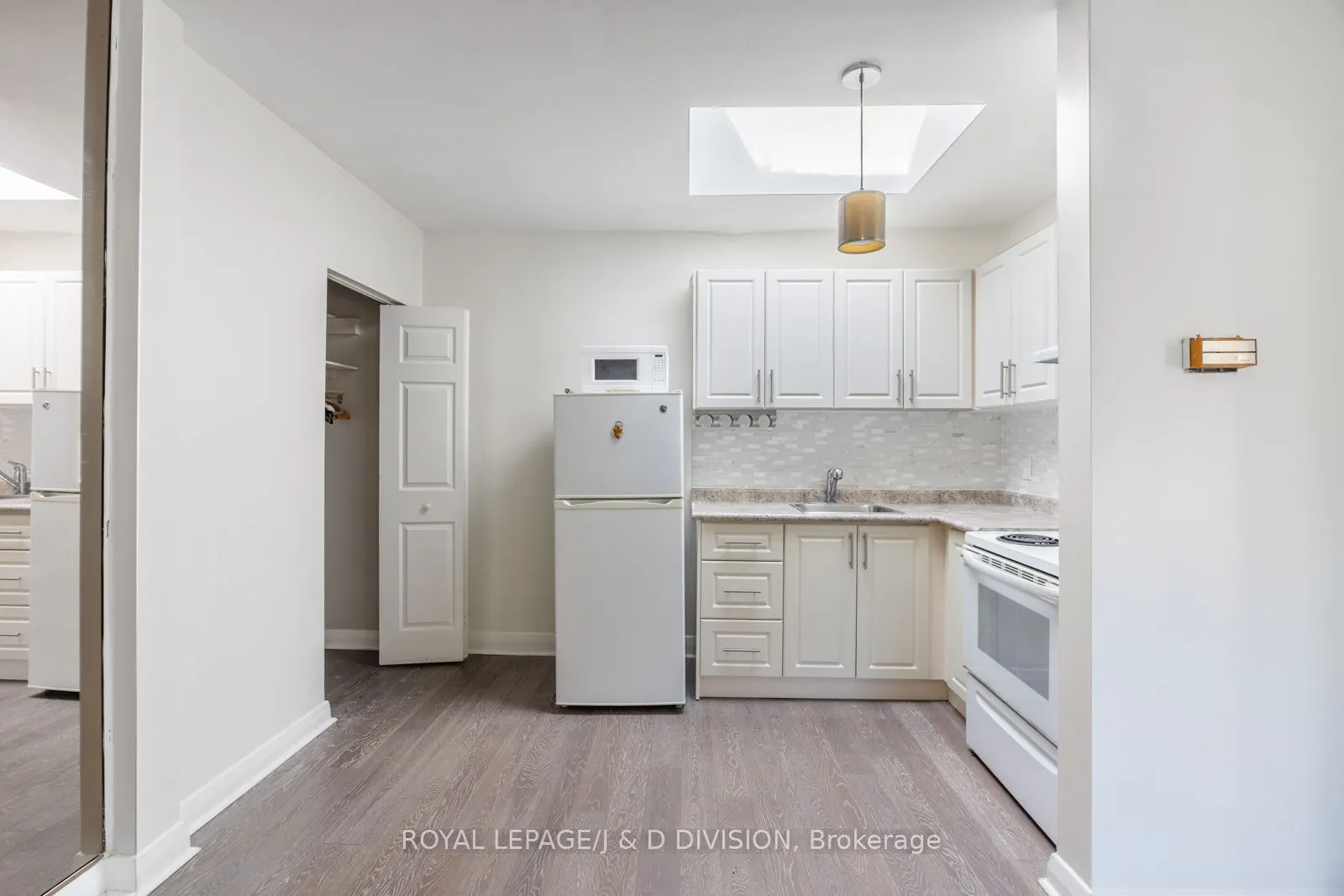 351 Melrose Avenue, #2