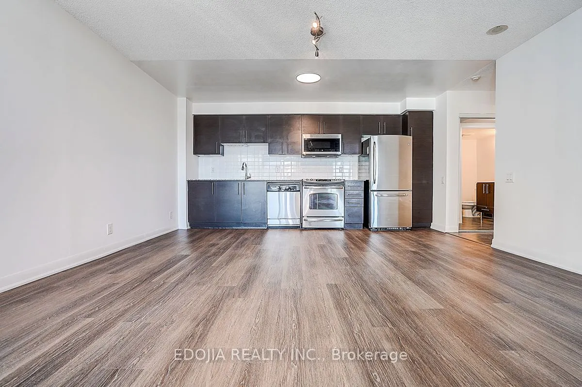 17 Anndale Drive, #1617