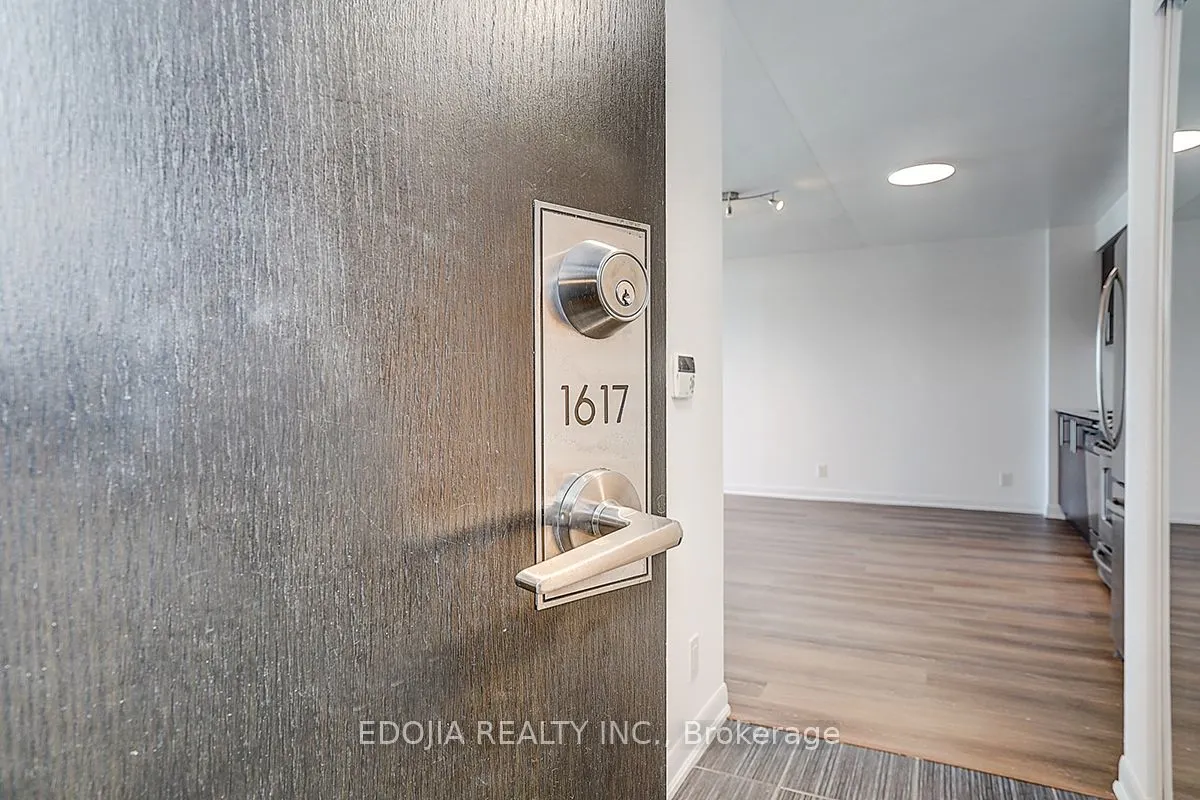 17 Anndale Drive, #1617