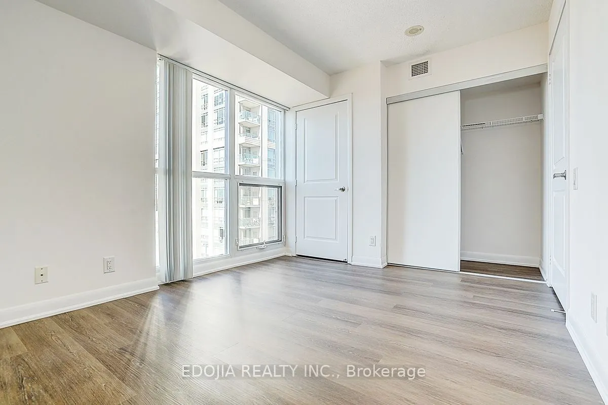 17 Anndale Drive, #1617