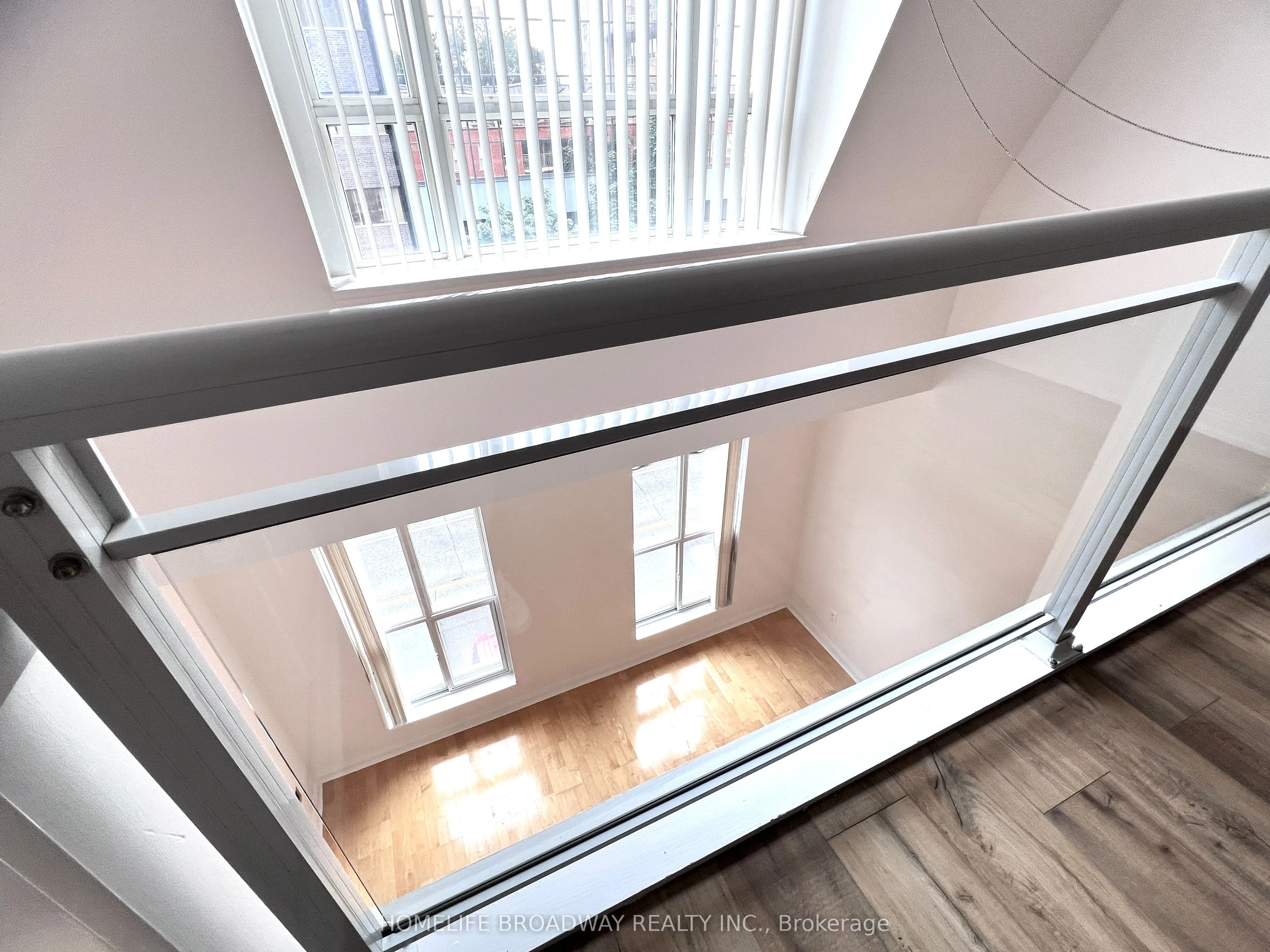 119 Merton Street, #406