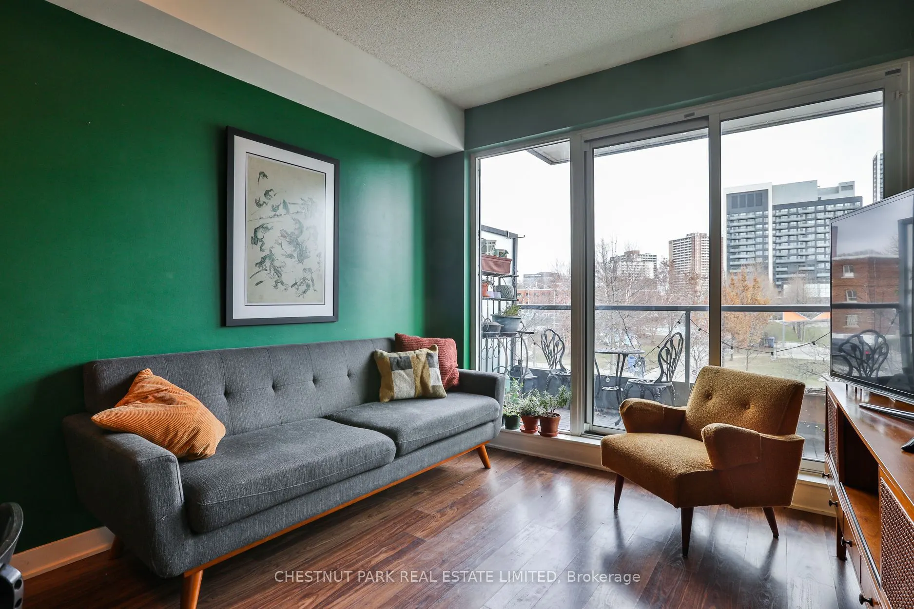 260 Sackville Street, #208