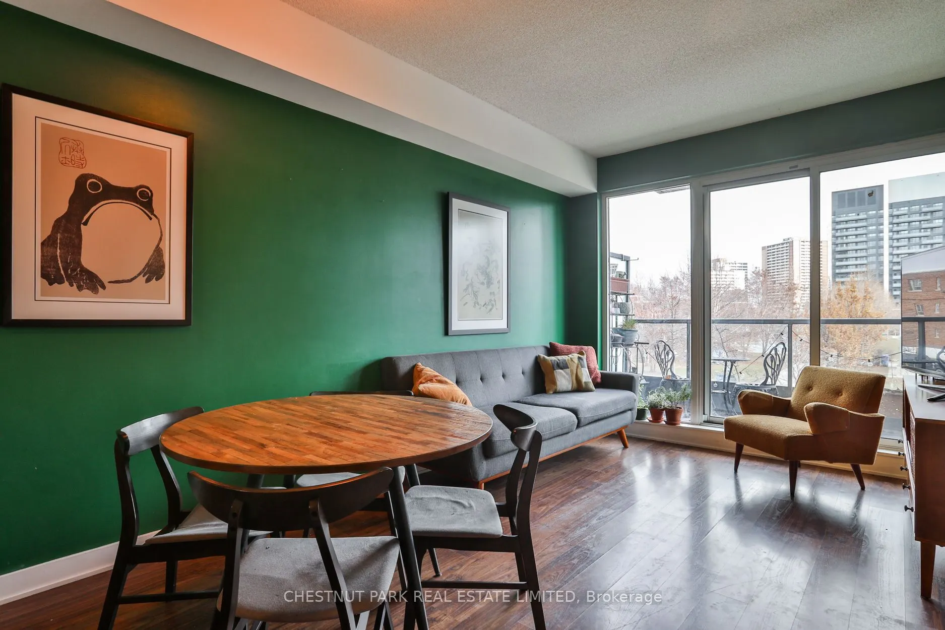 260 Sackville Street, #208