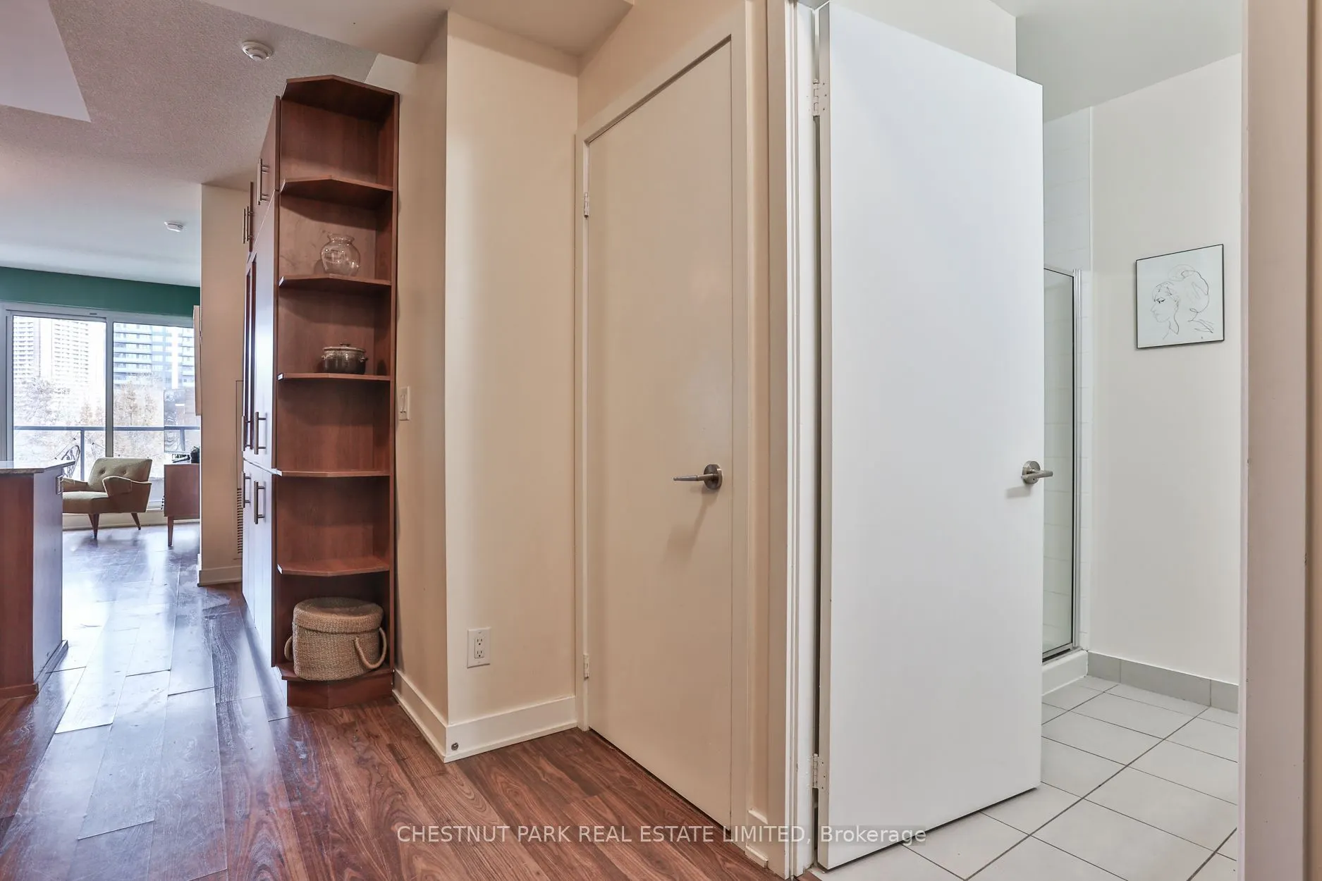 260 Sackville Street, #208