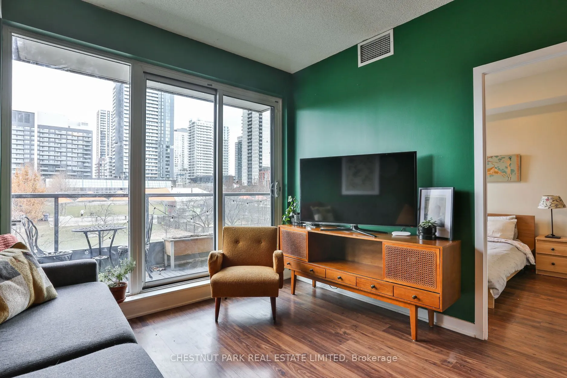 260 Sackville Street, #208