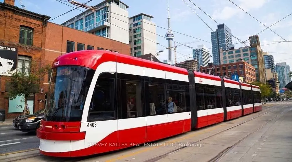 881 St Clair Avenue W, #Main #2